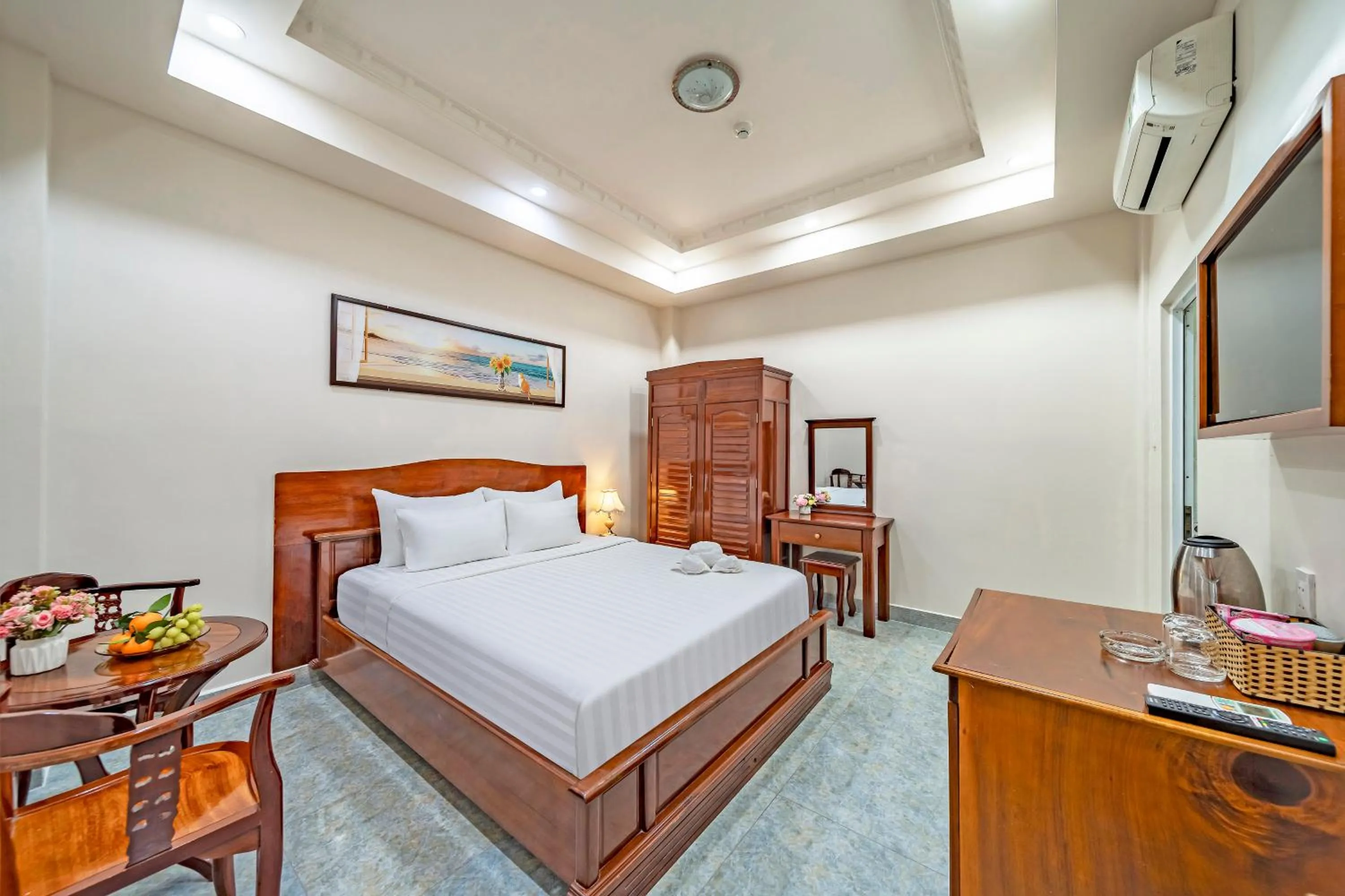 Bedroom, Bed in Venus Hotel