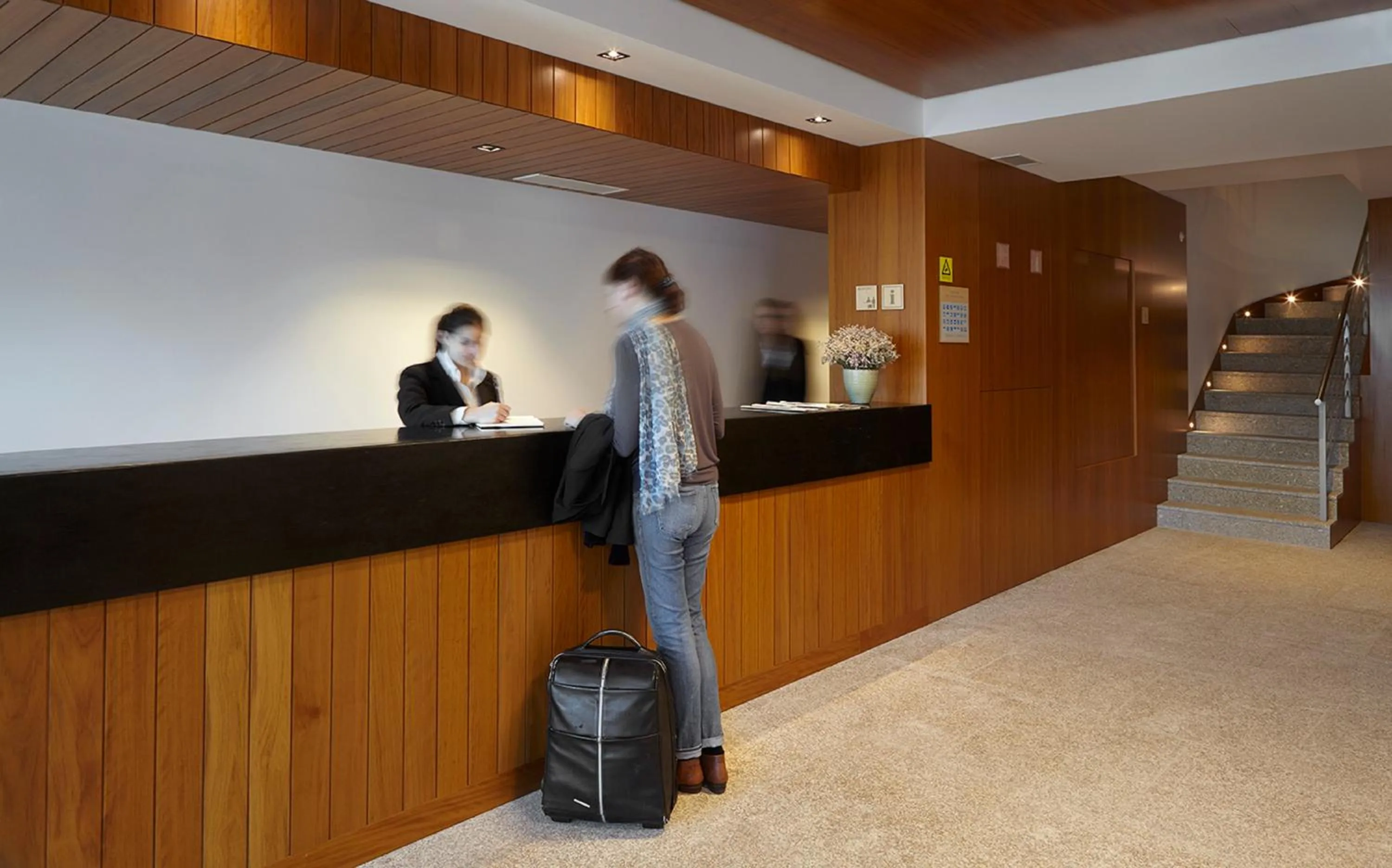 Lobby or reception in Abrigo da Montanha Hotel Rural