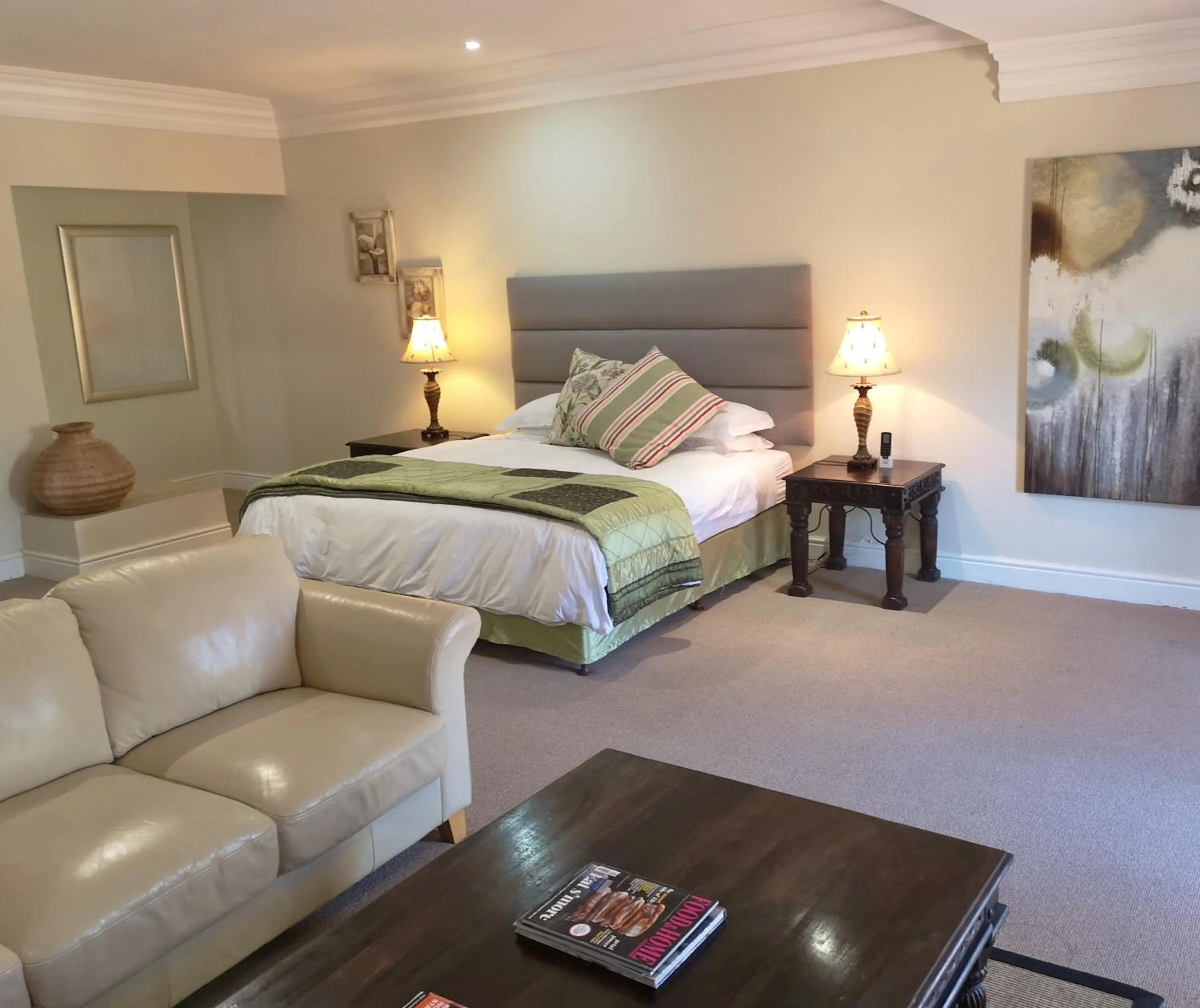 Bedroom, Bed in Val d'Or Estate