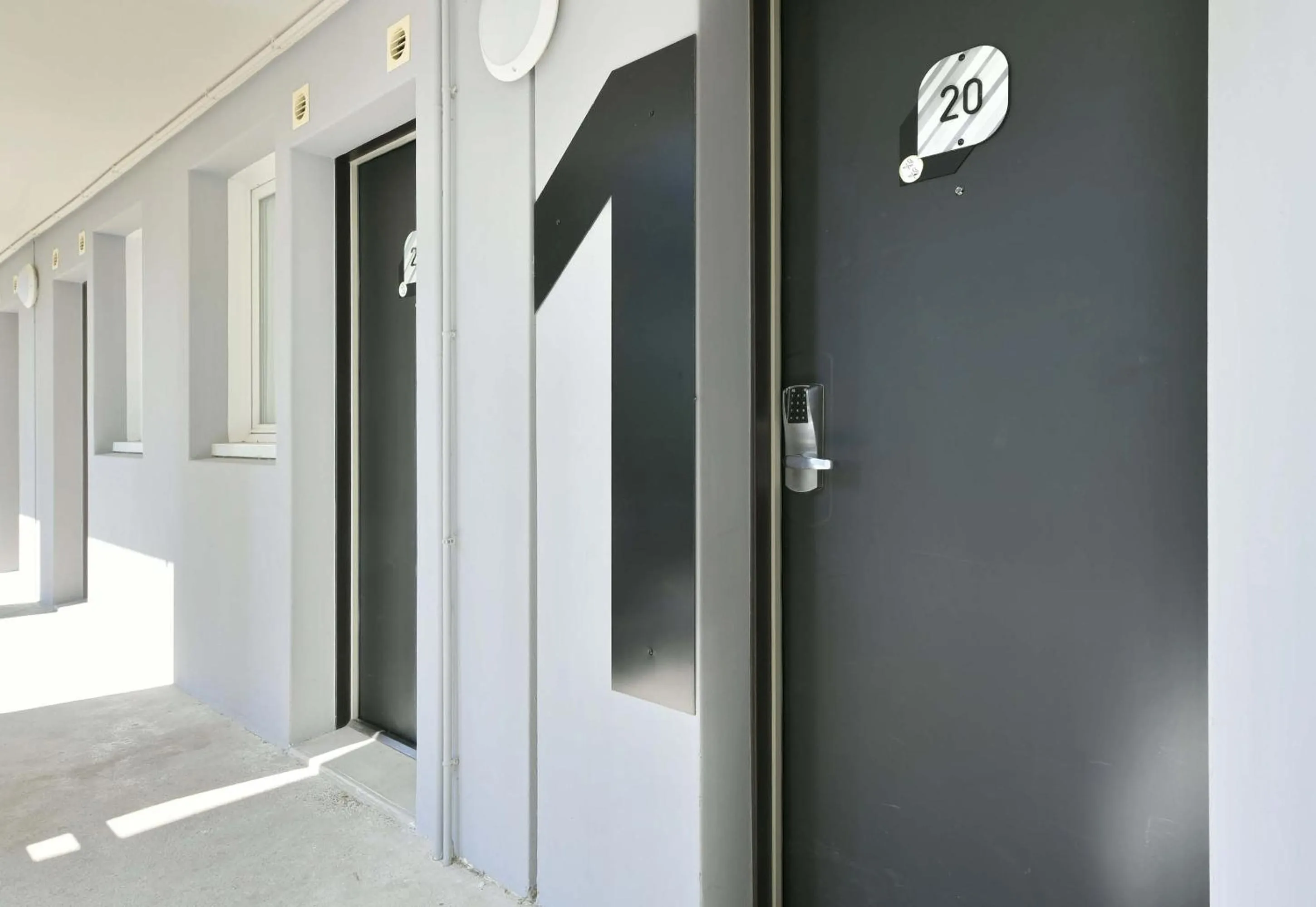 Decorative detail in B&B HOTEL Le Mans Nord 2