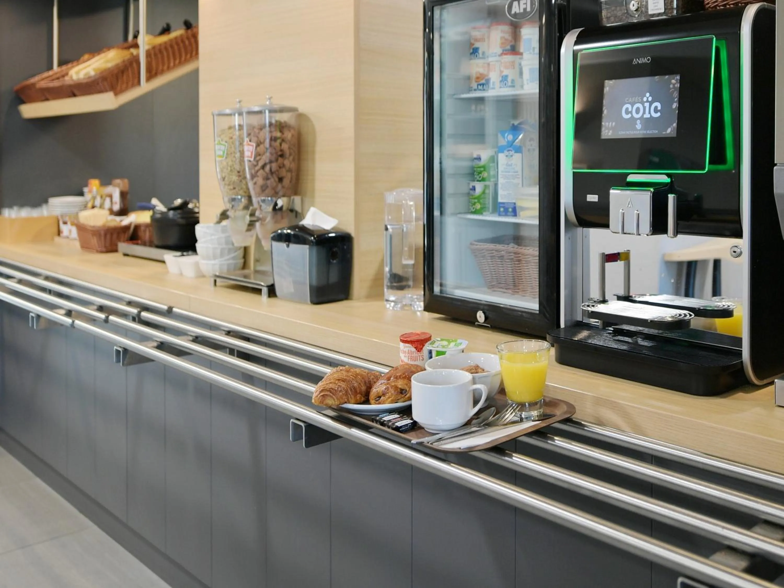 Buffet breakfast in B&B HOTEL Le Mans Nord 2