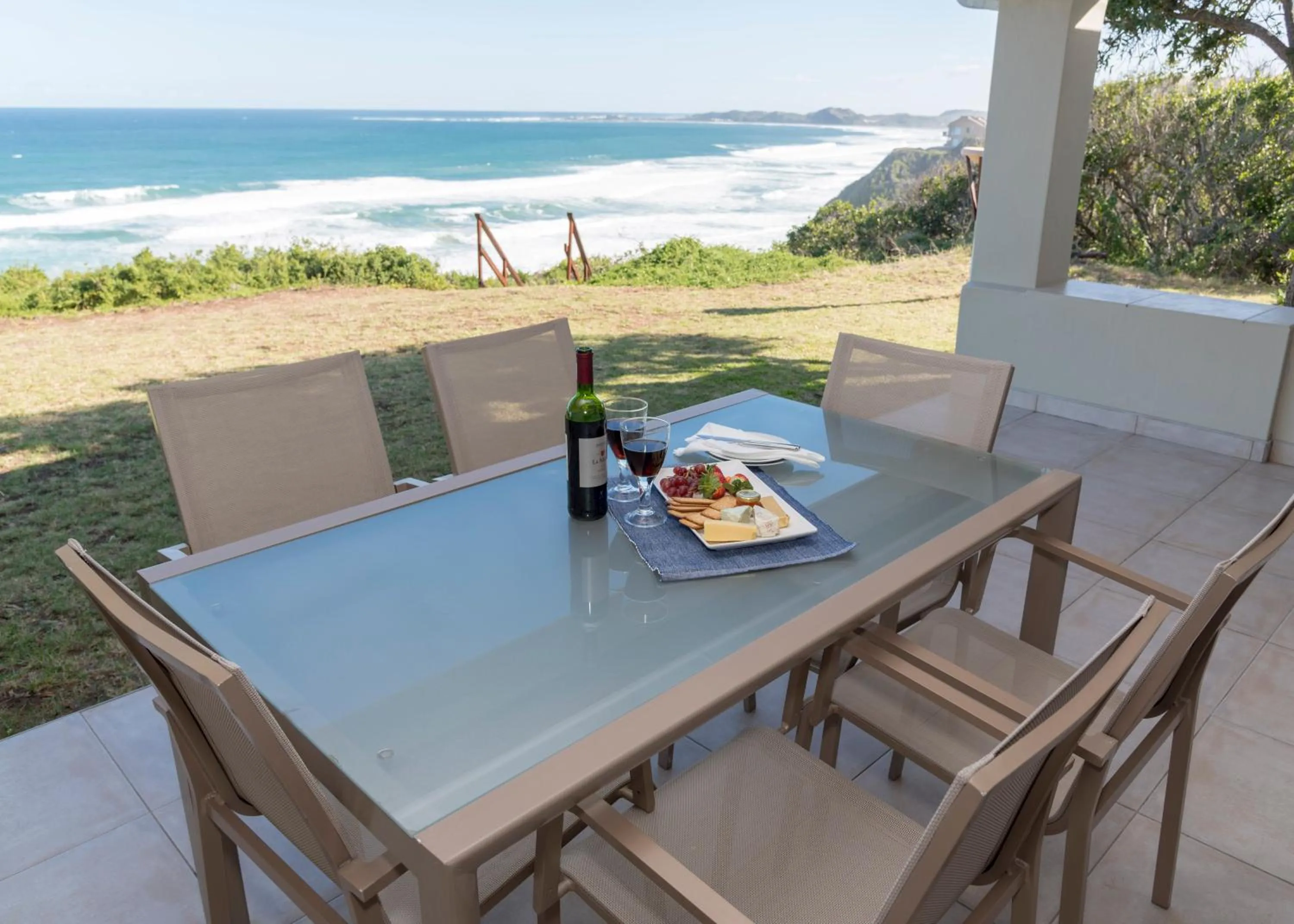 Patio in Brenton Breakers