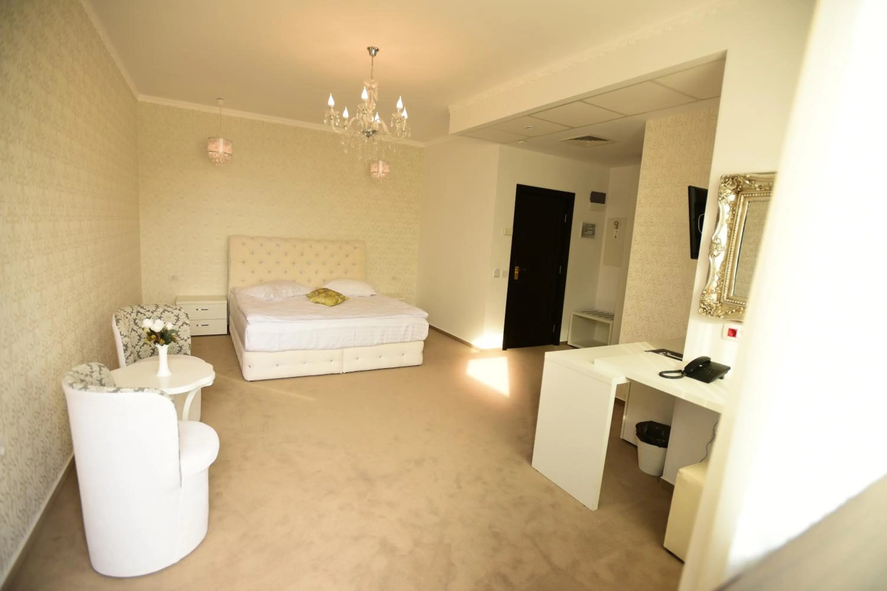 Photo of the whole room, Bed in La Rocca Boutique Hotel