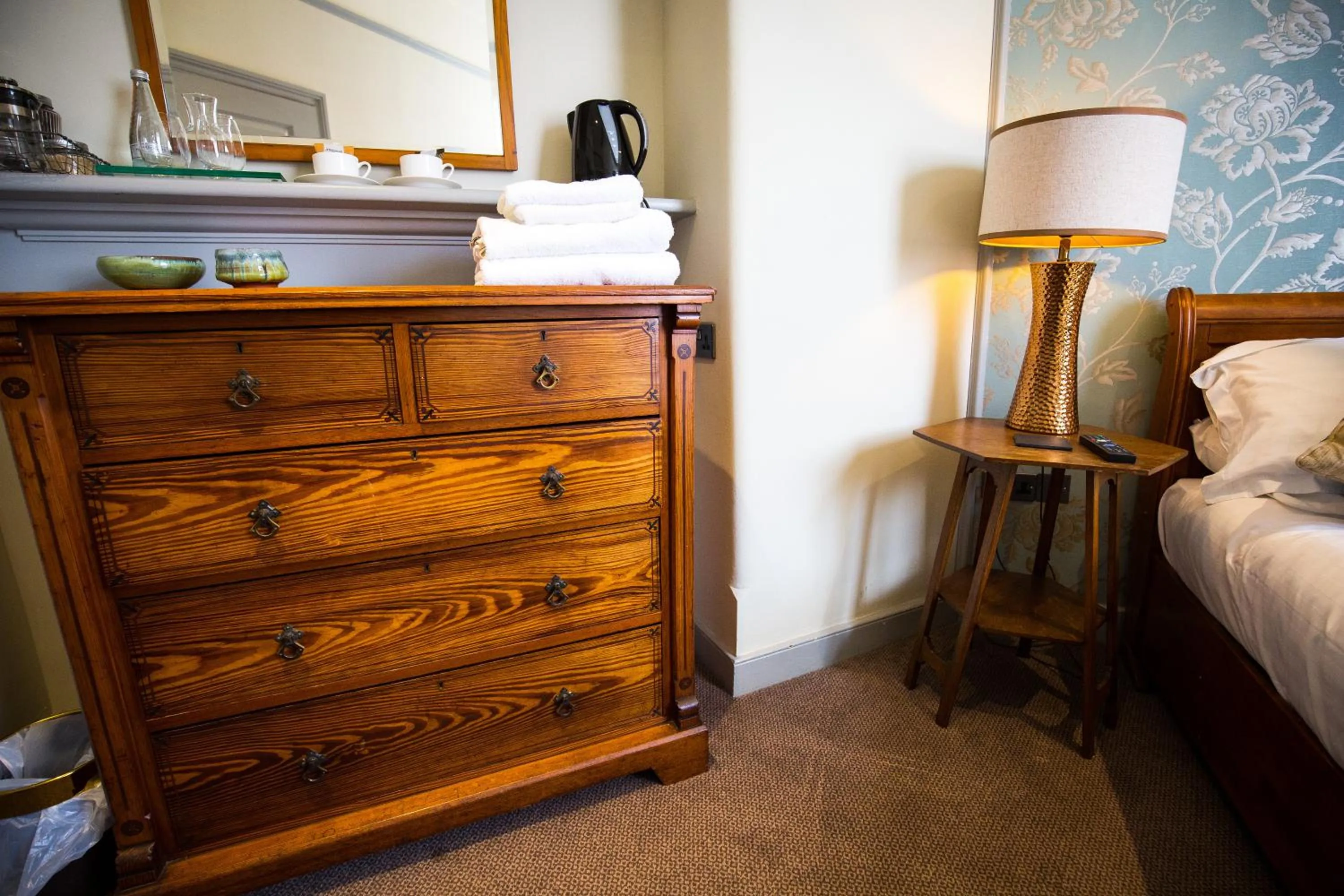 Bed in The Cardinals Hat
