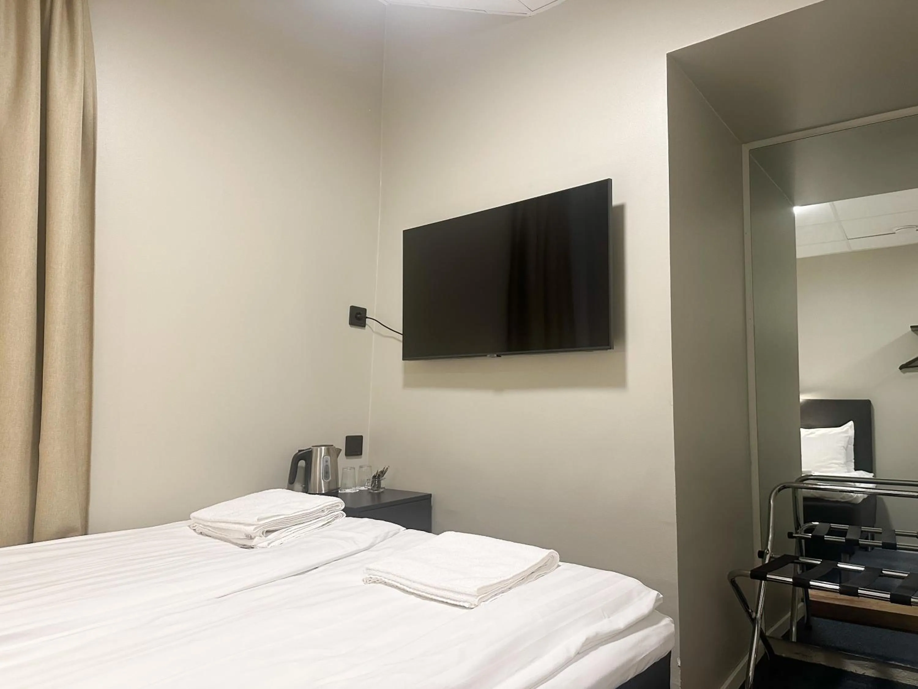 Bed in Hotel Hötorget, BW Signature Collection