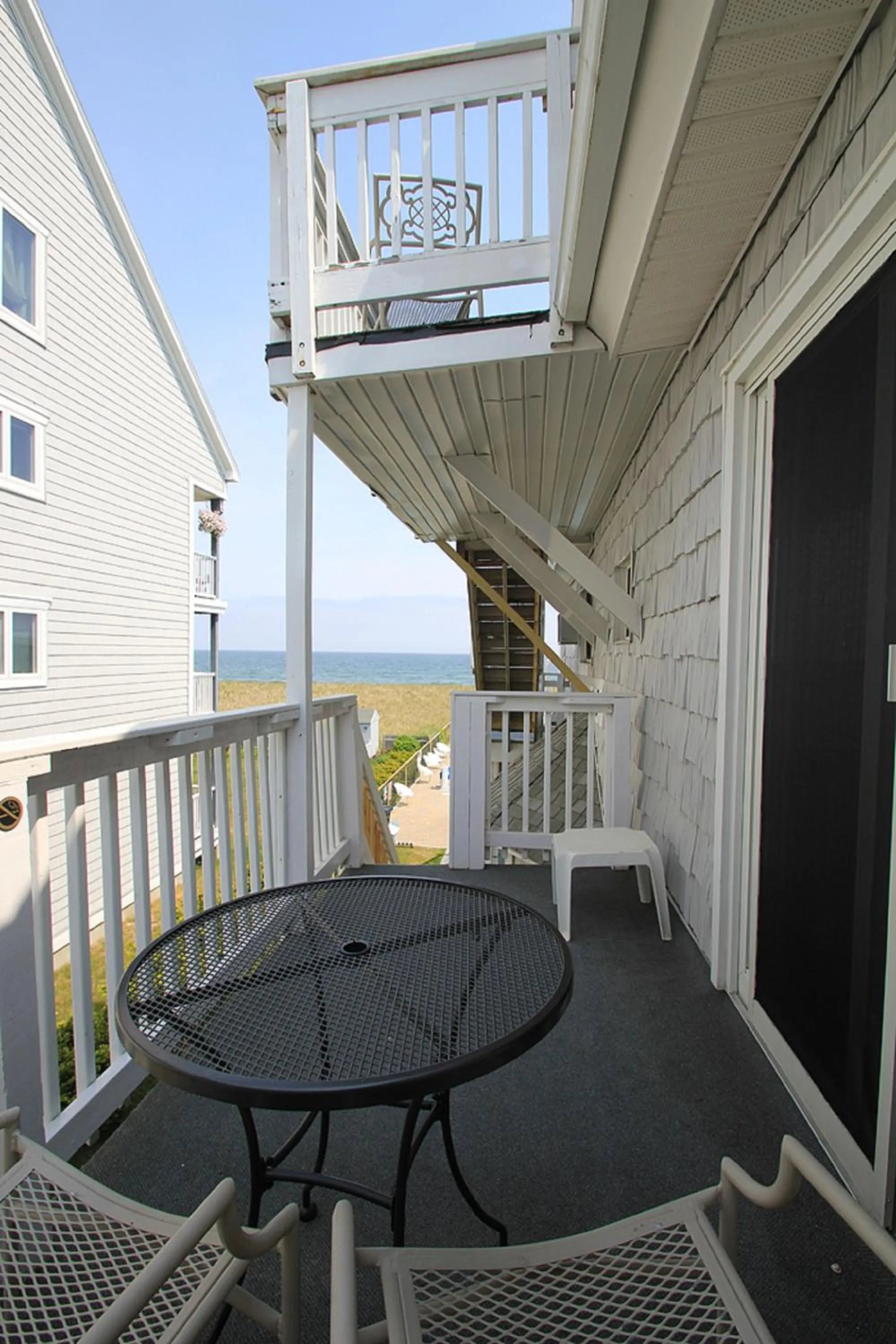 Balcony/Terrace in Sea Cliff House Motel