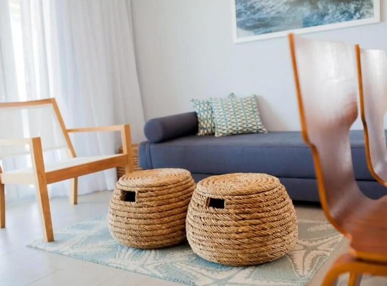 Decorative detail in Tides Inn Hotel