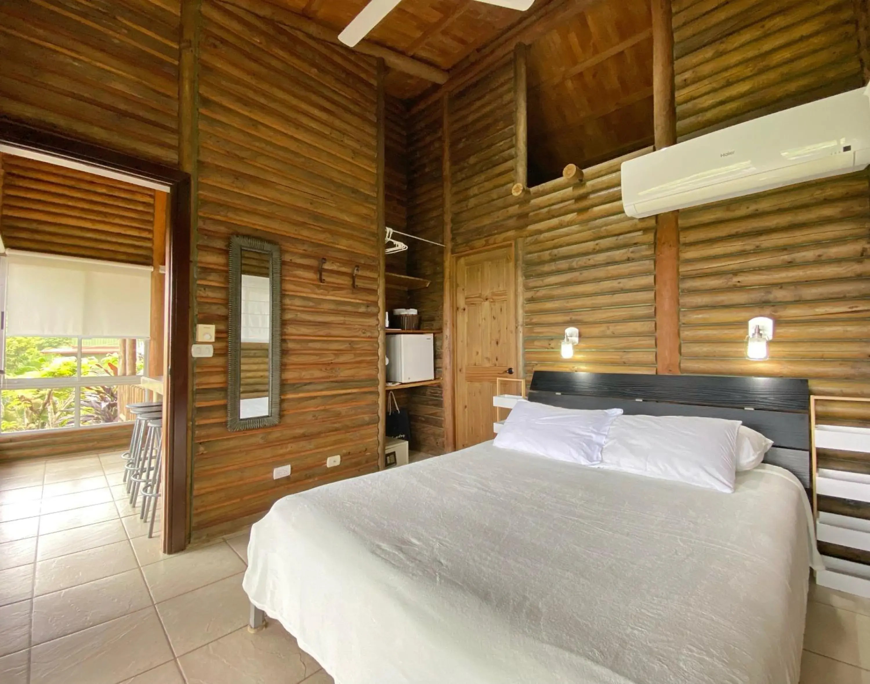 Horizon Suite in Horizon Hotel & Yoga center Horizon Suite in Horizon Hotel & Yoga center