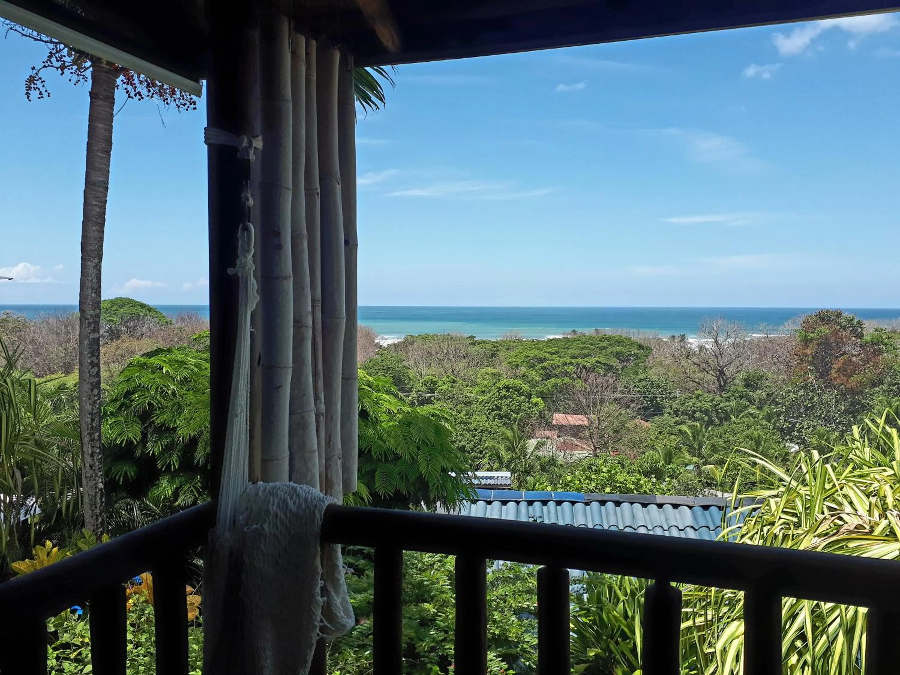 Balcony/Terrace in Horizon Hotel & Yoga center
