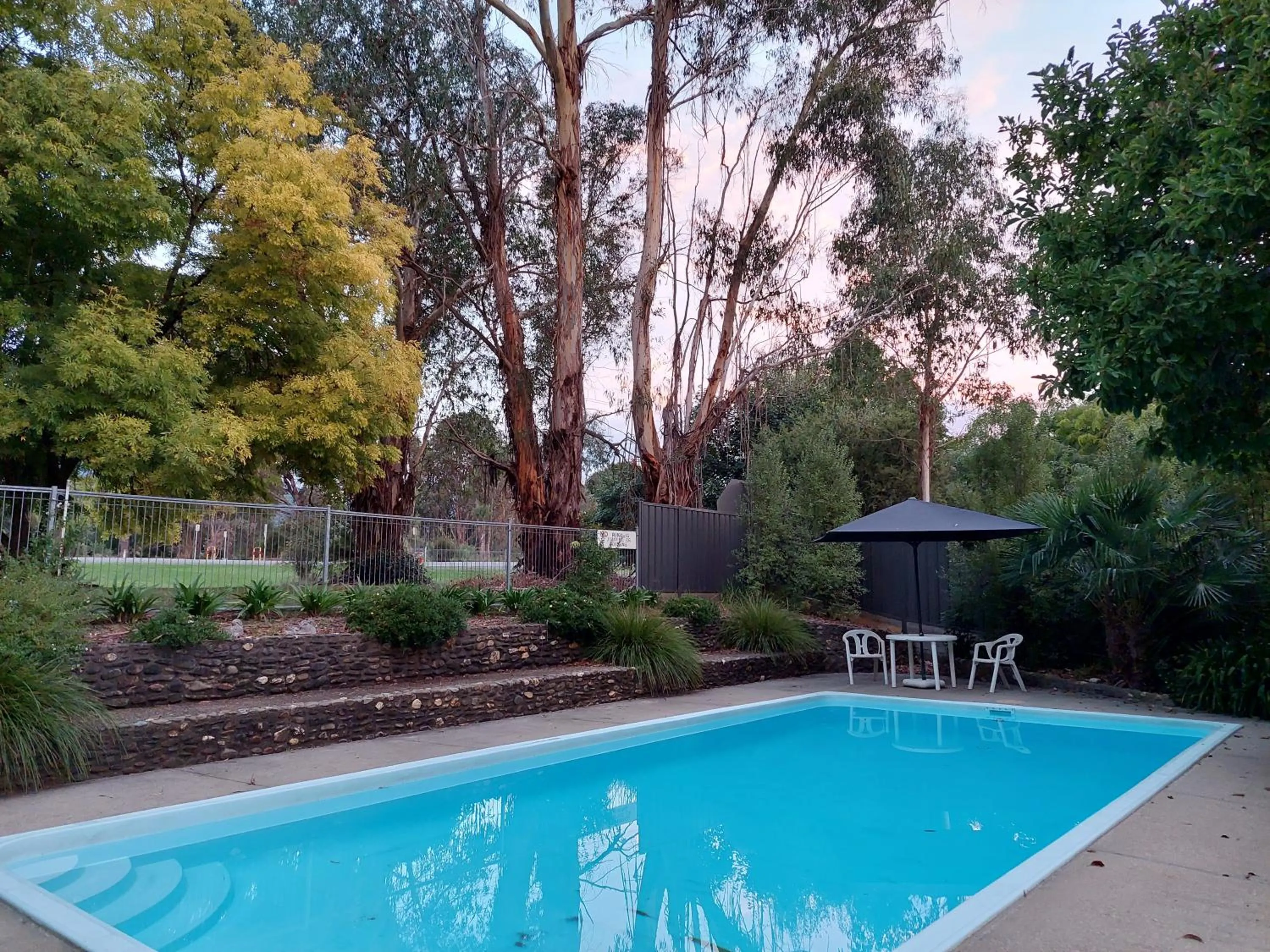 Swimming pool in Restaway Holiday Units