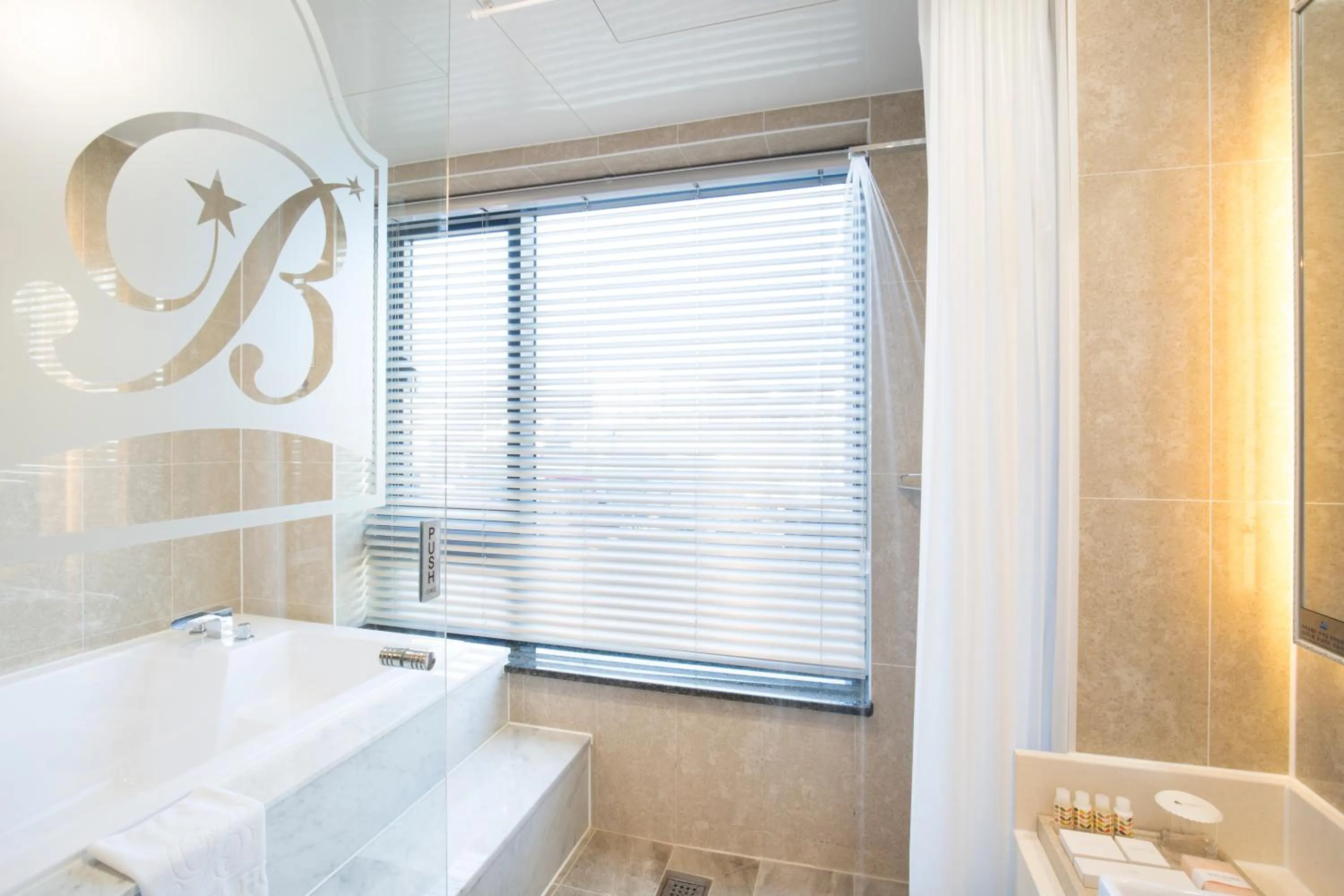 Bathroom in Benikea Hotel Haeundae