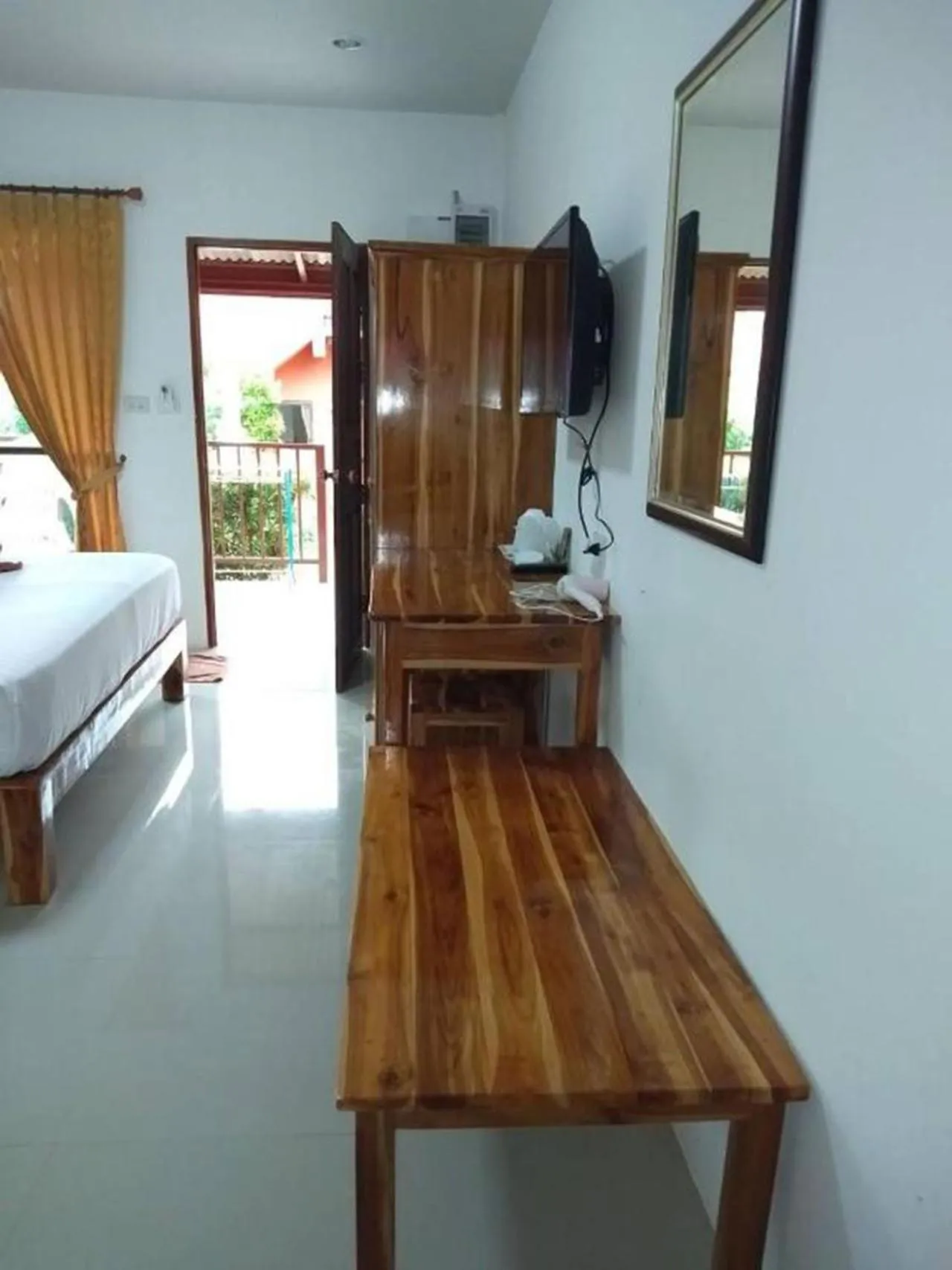 Bed in Lanta Cottage - SHA Plus