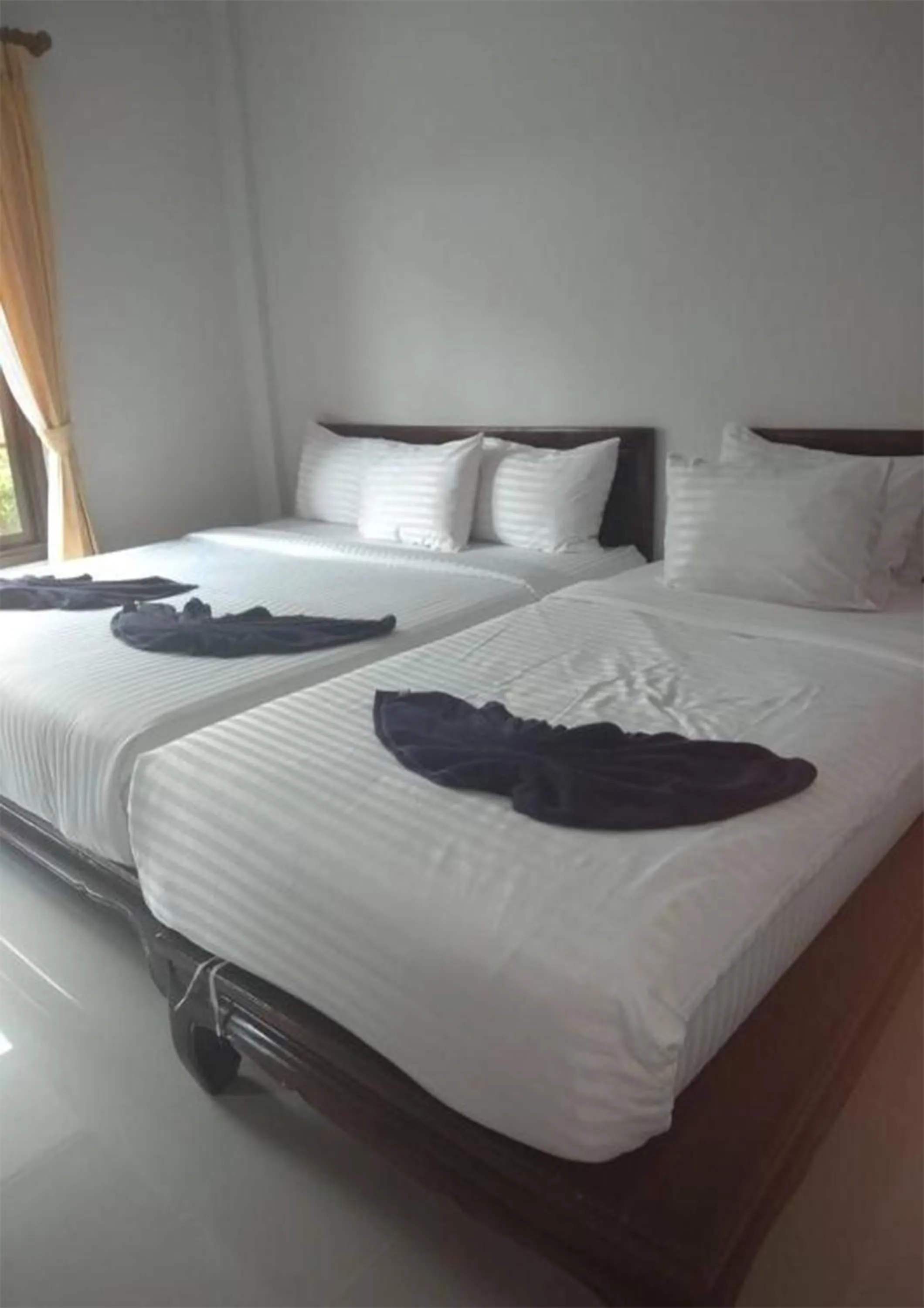 Bed in Lanta Cottage - SHA Plus