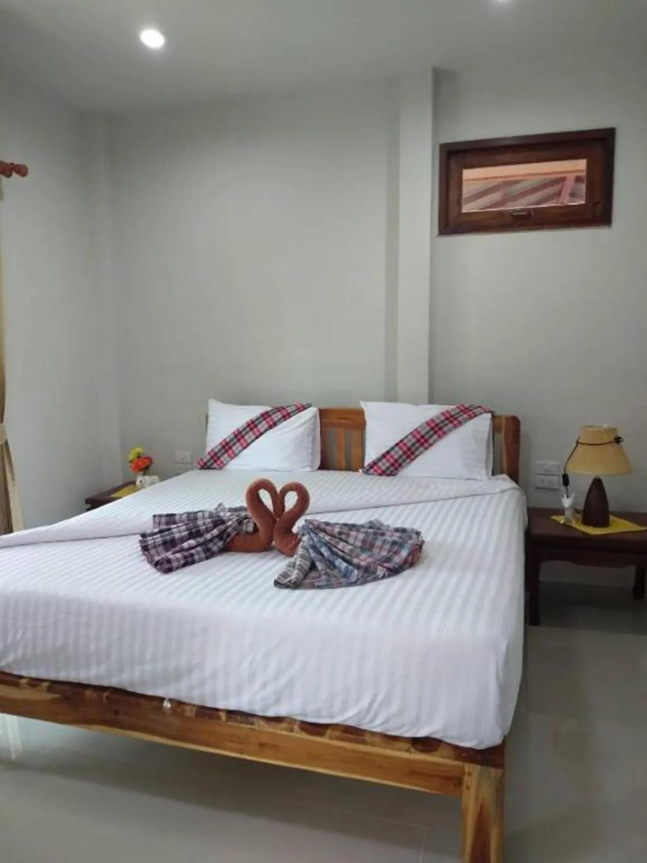 Bed in Lanta Cottage - SHA Plus