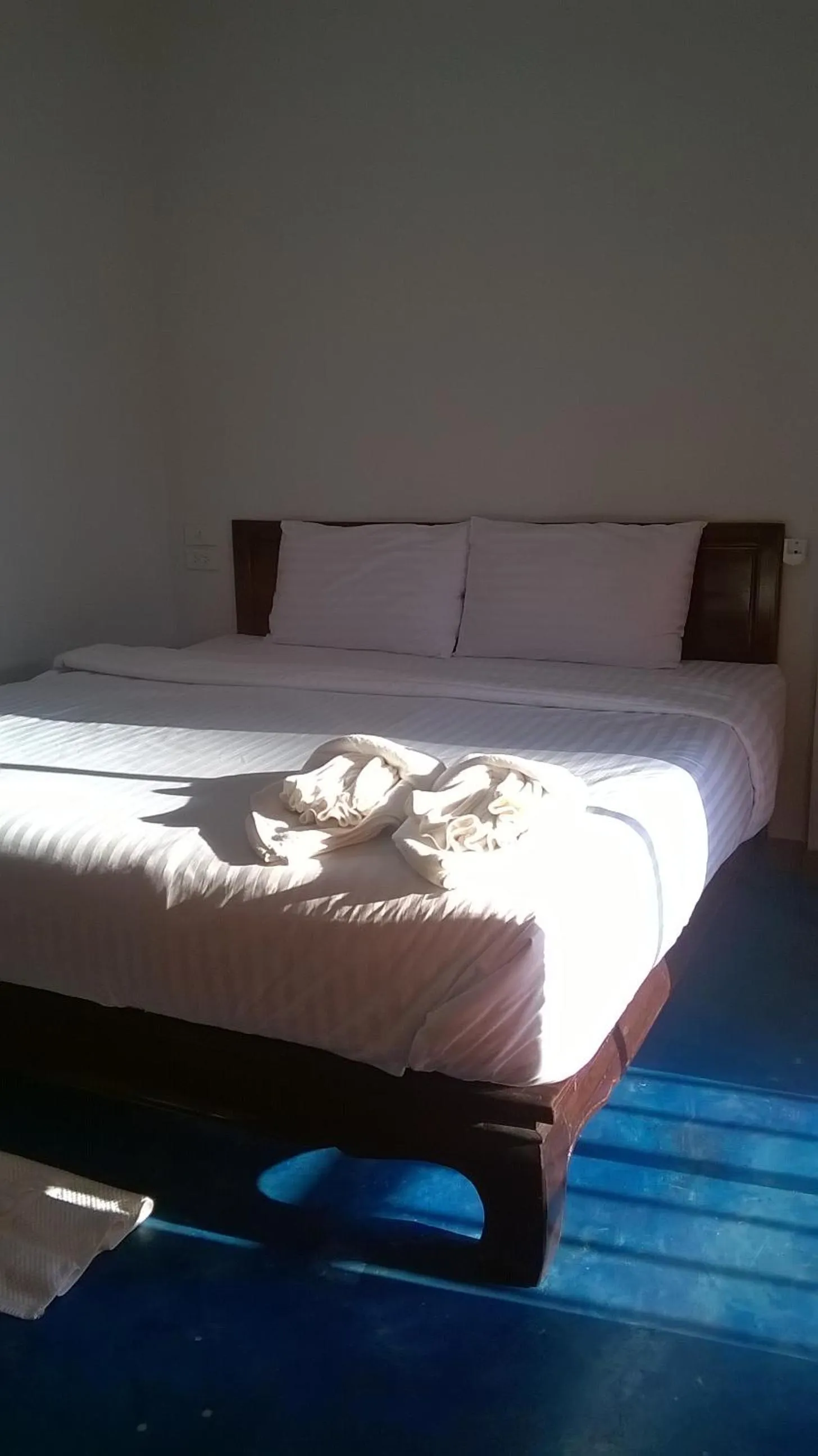 Bed in Lanta Cottage - SHA Plus