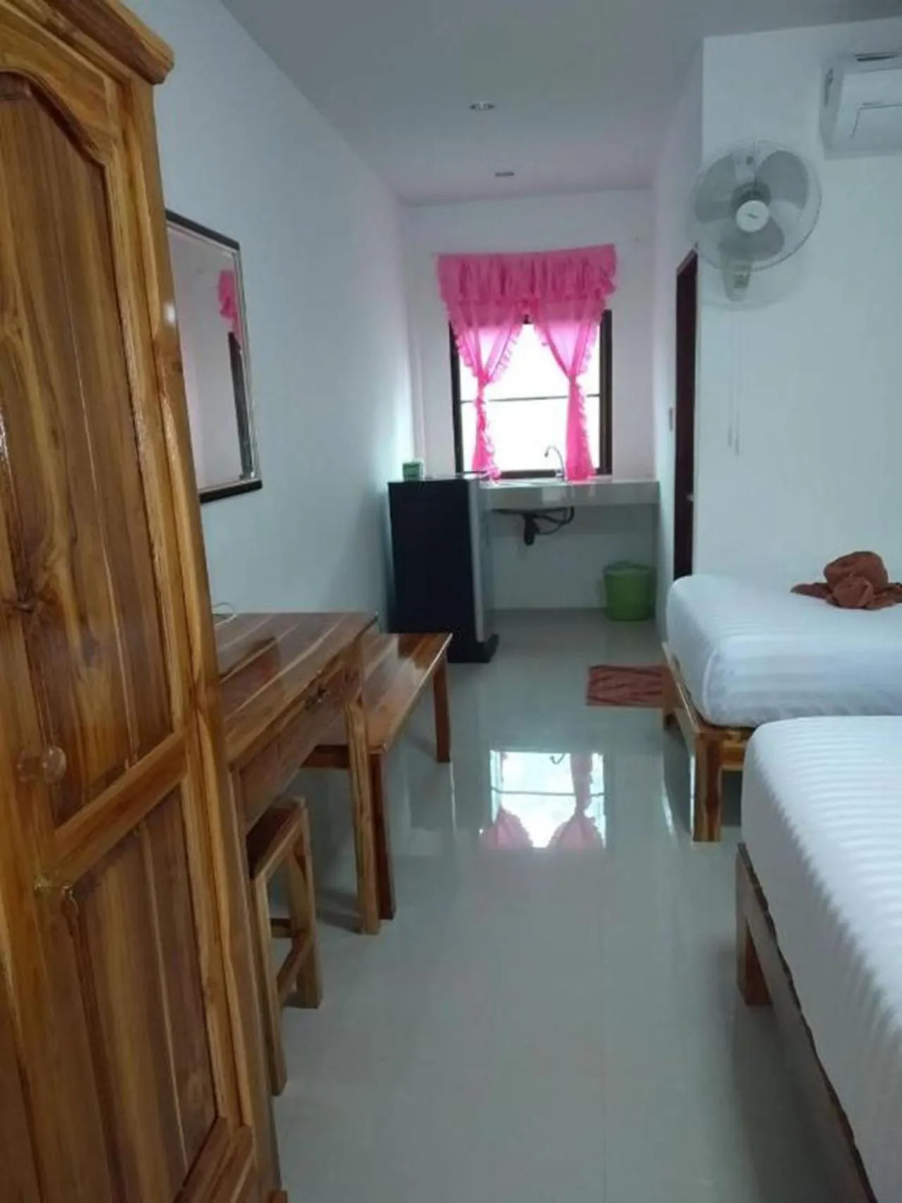 Bed in Lanta Cottage - SHA Plus