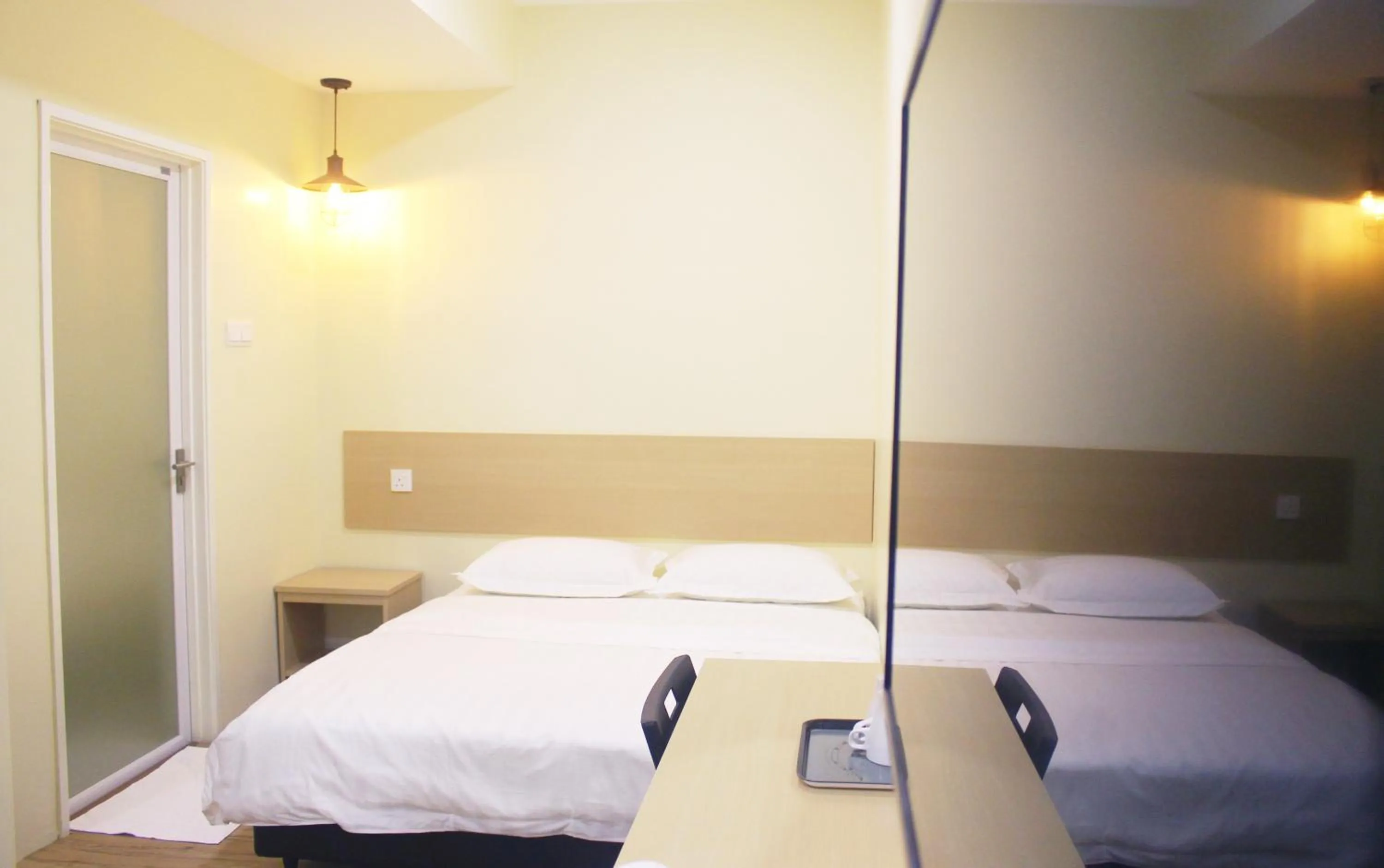 Bed in No.31 Maple Inn