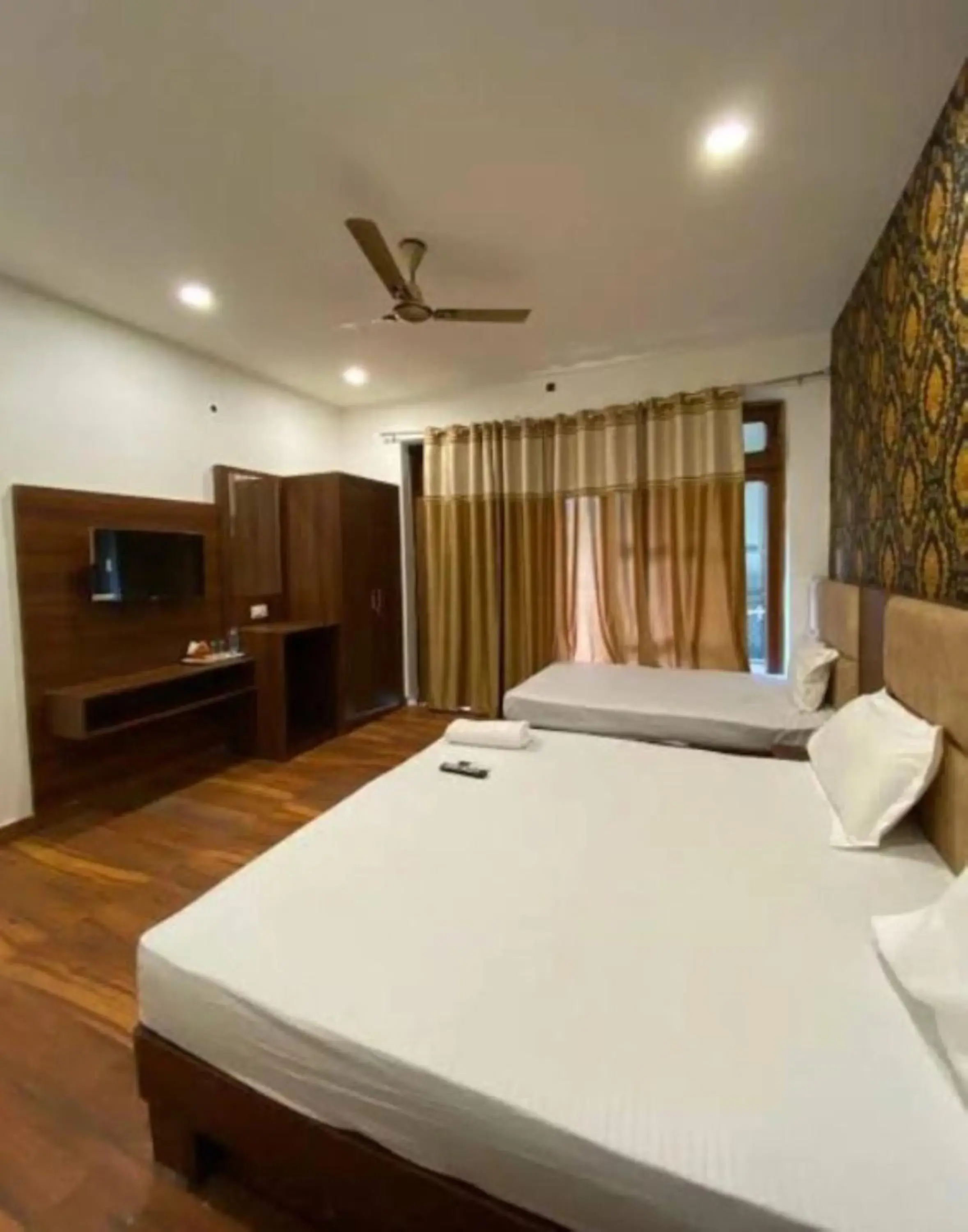 Hotel J-K Residency Amritsar Hotel J-K Residency Amritsar