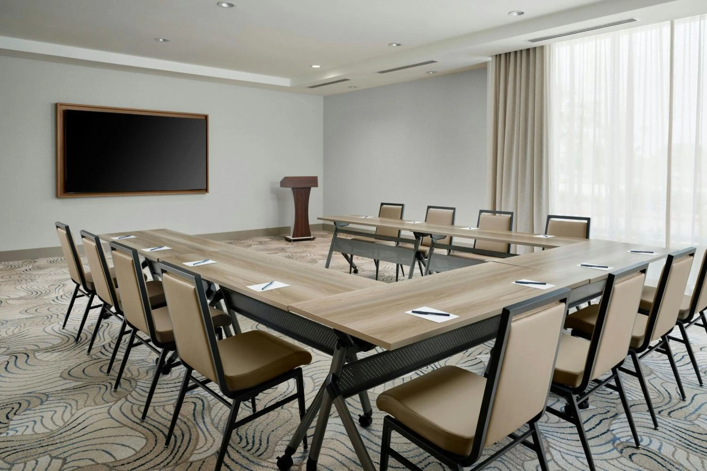 Meeting/conference room in SpringHill Suites by Marriott Ventura Oxnard