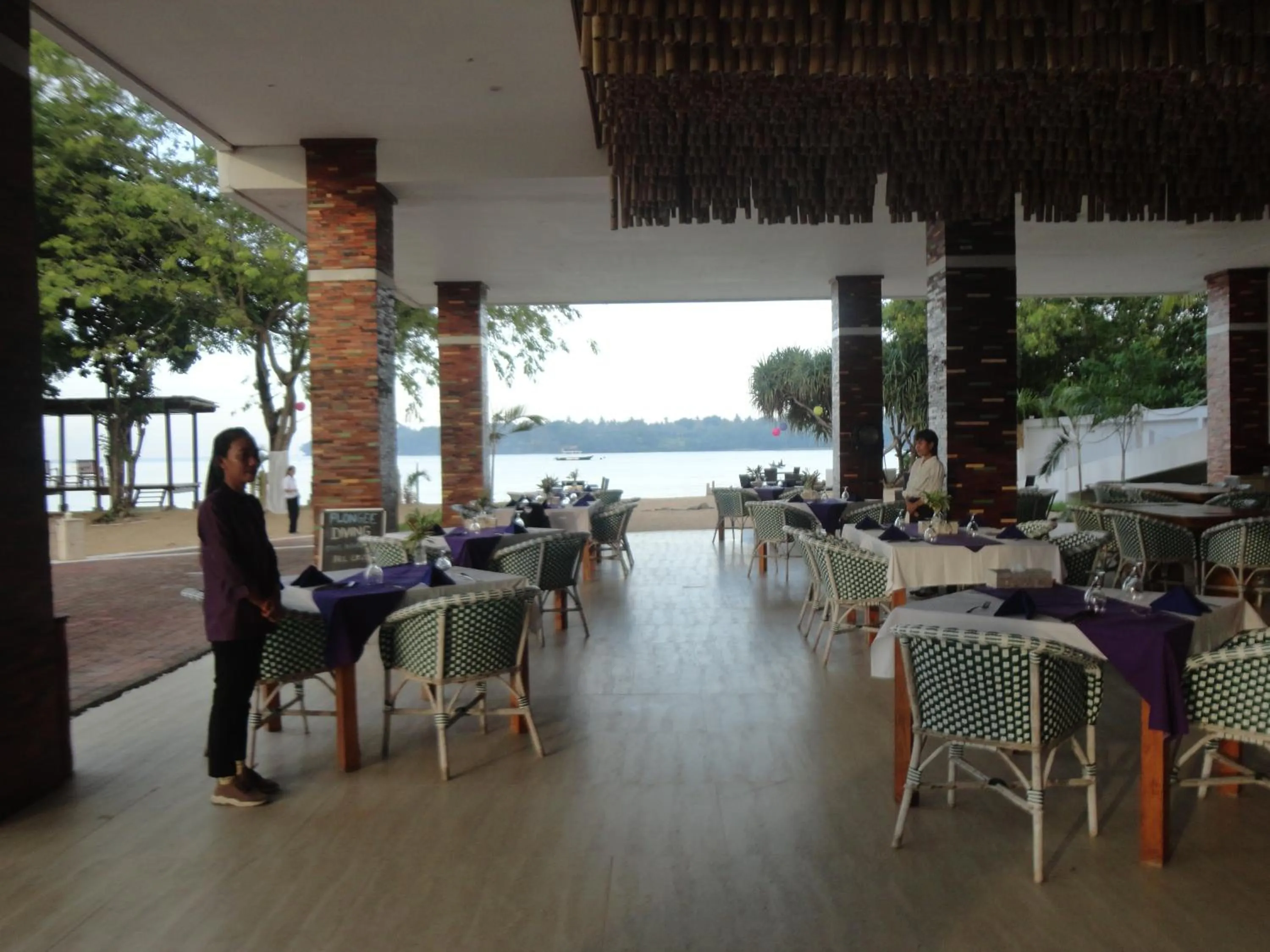 Restaurant/places to eat in Anema Wellness & Resort Gili Lombok - Diving Center PADI