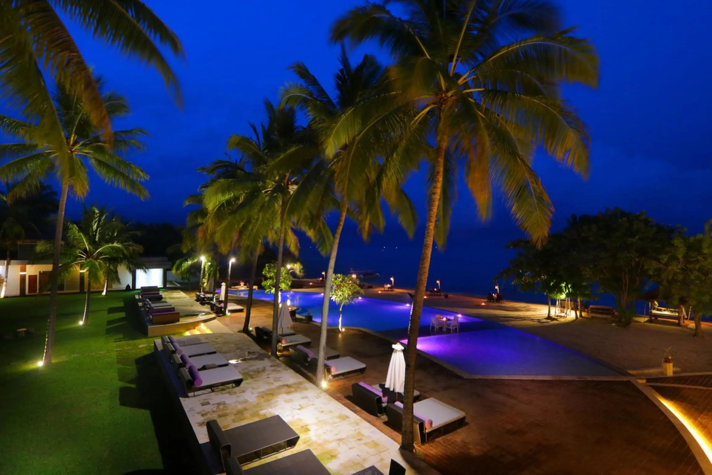 Garden in Anema Wellness & Resort Gili Lombok - Diving Center PADI