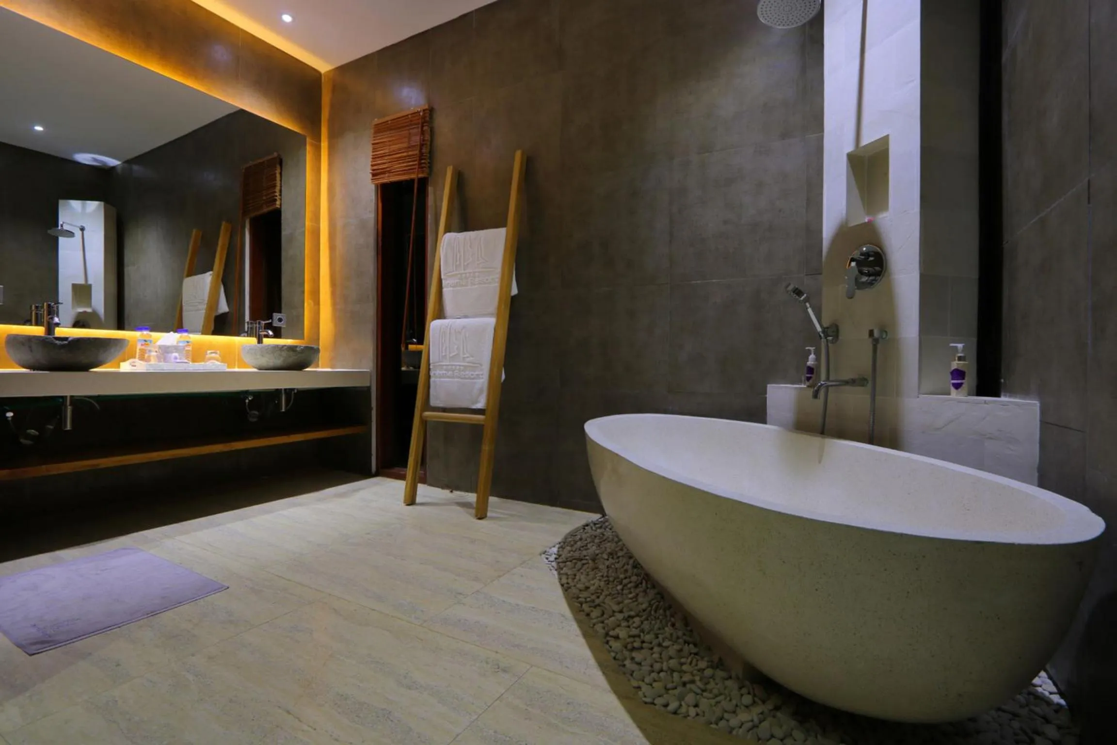 Bathroom in Anema Wellness & Resort Gili Lombok - Diving Center PADI