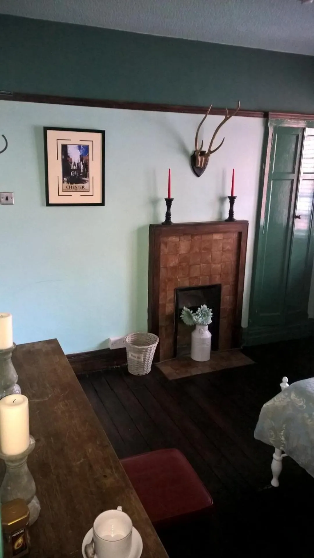 Decorative detail in Golden Eagle