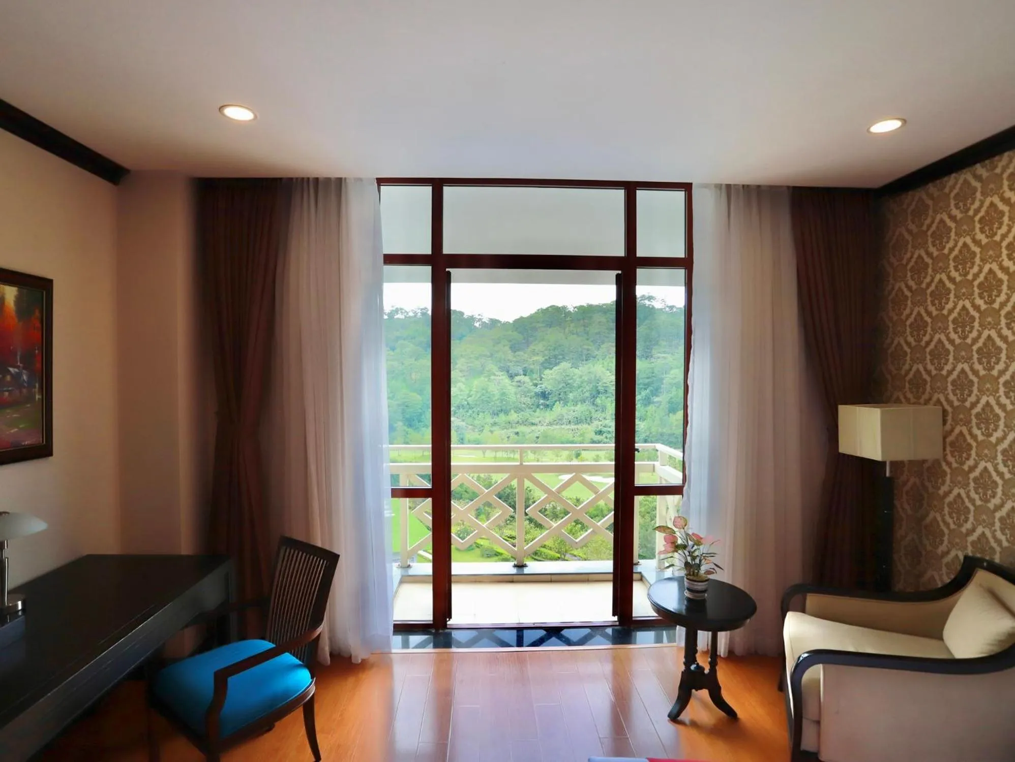 Swiss-Belresort Tuyen Lam