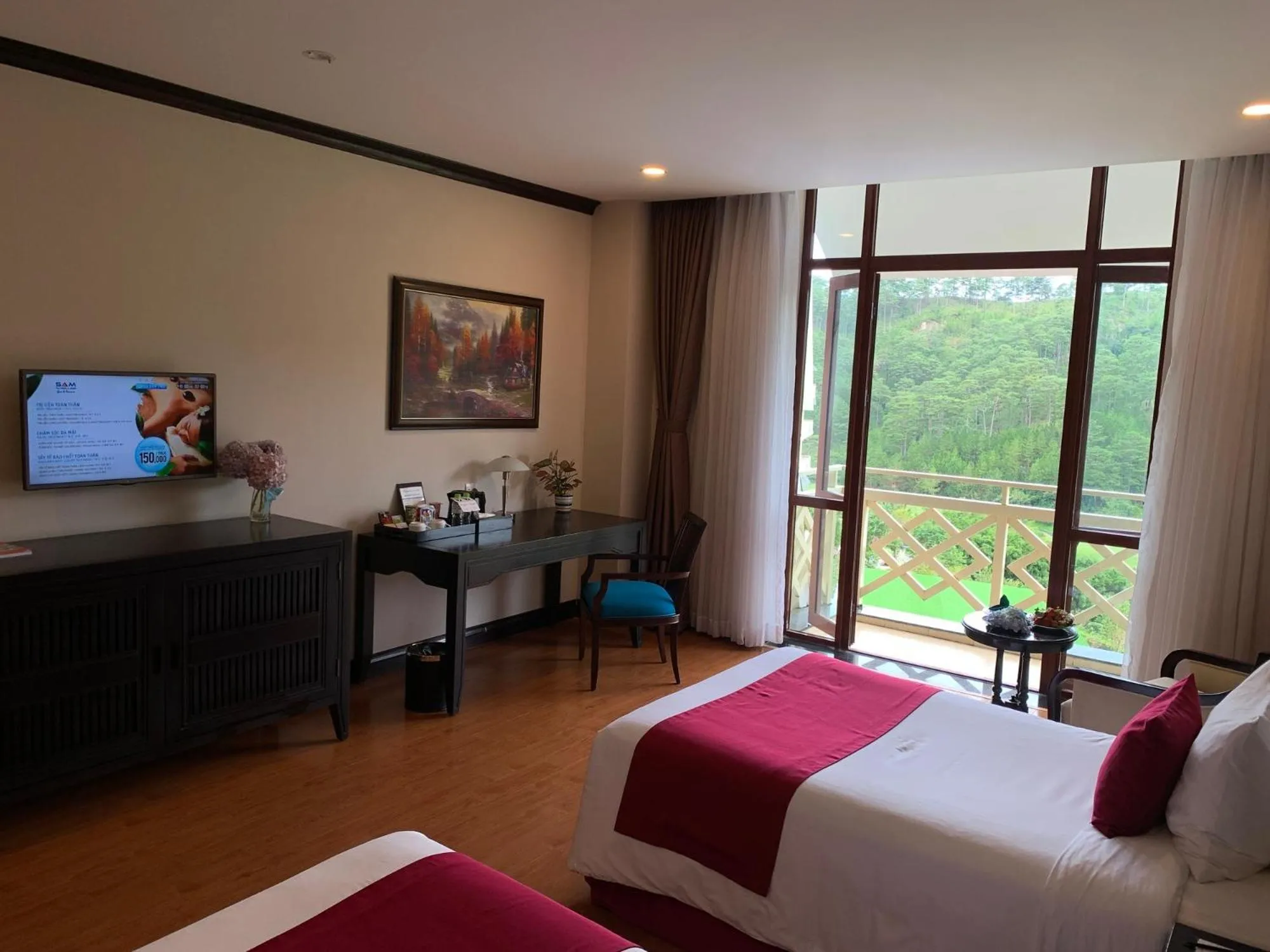 Bed in Swiss-Belresort Tuyen Lam