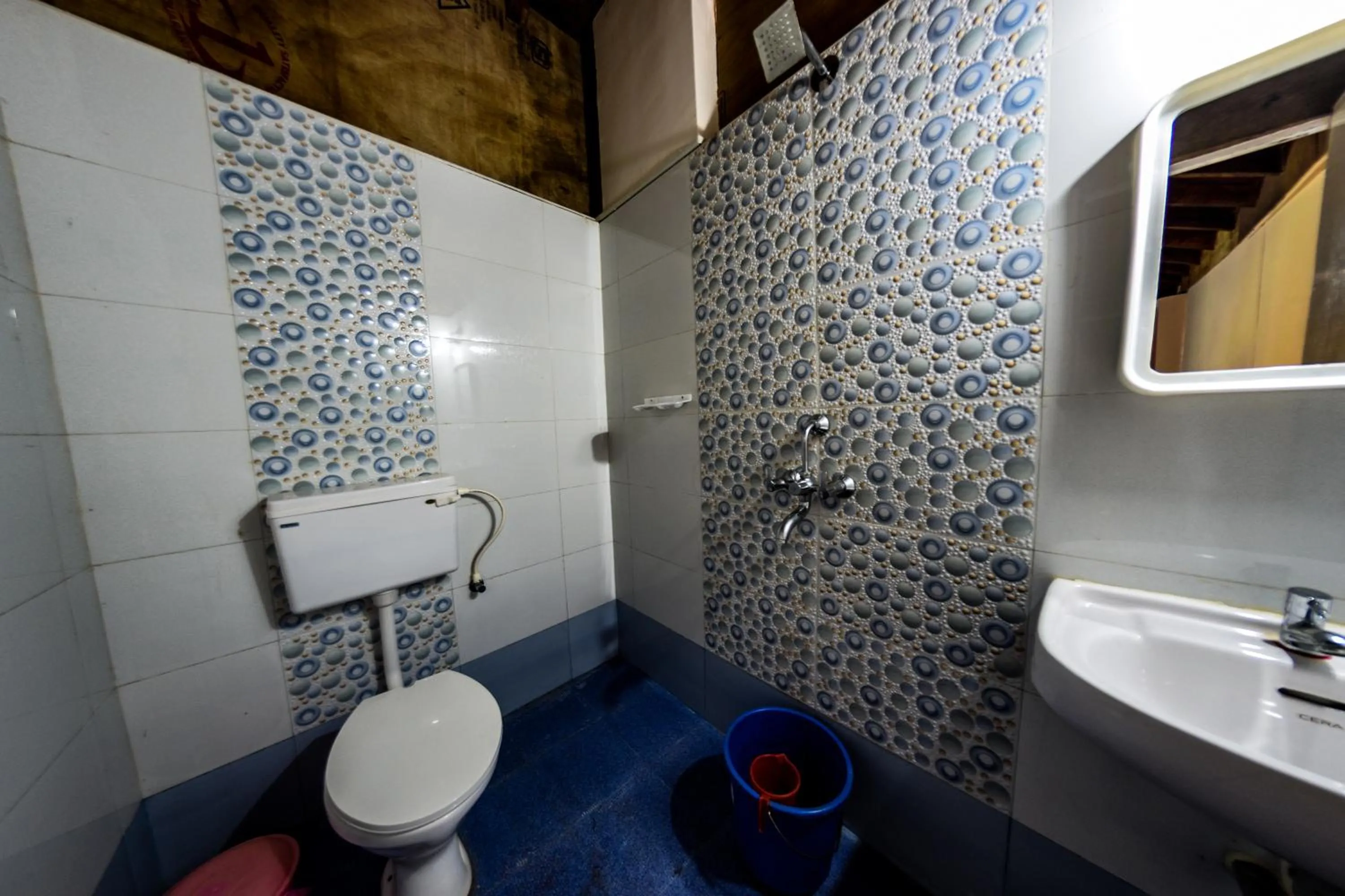 Bathroom in Shiva Cottages