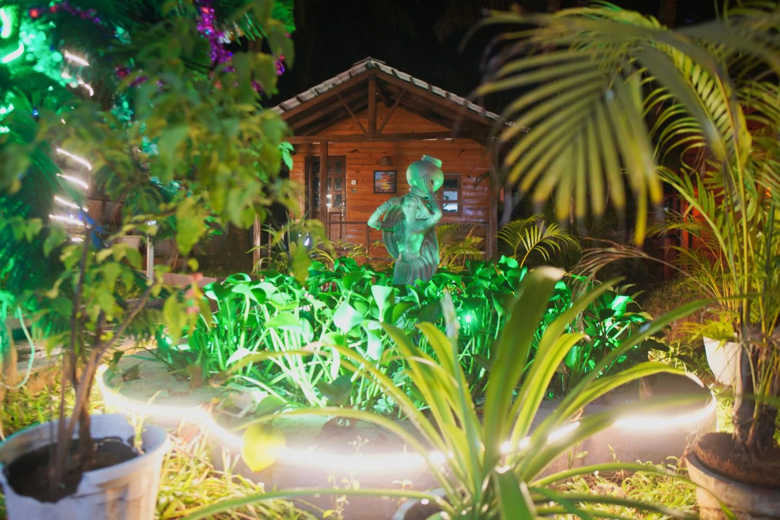 Shiva Cottages
