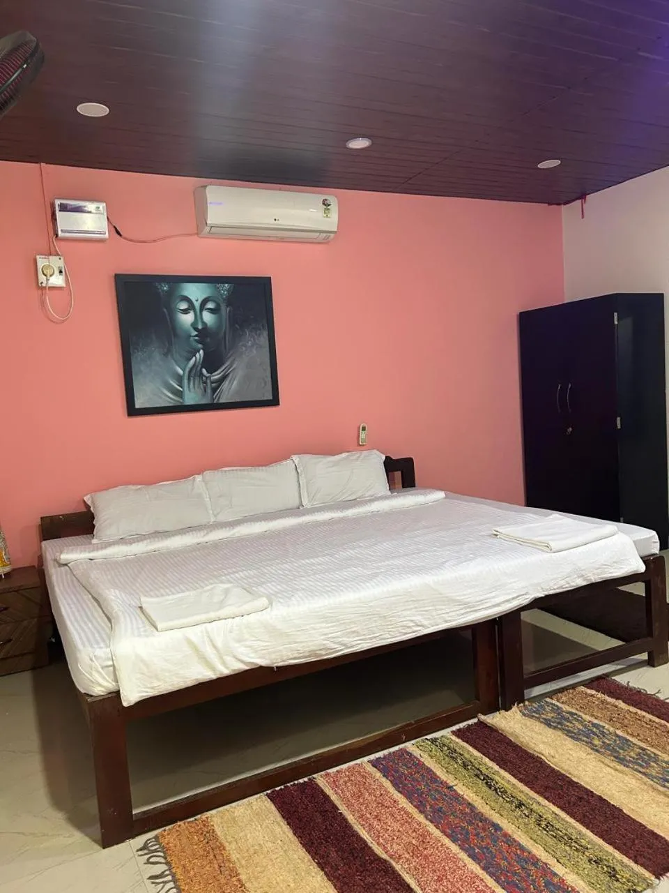 Shiva Cottages