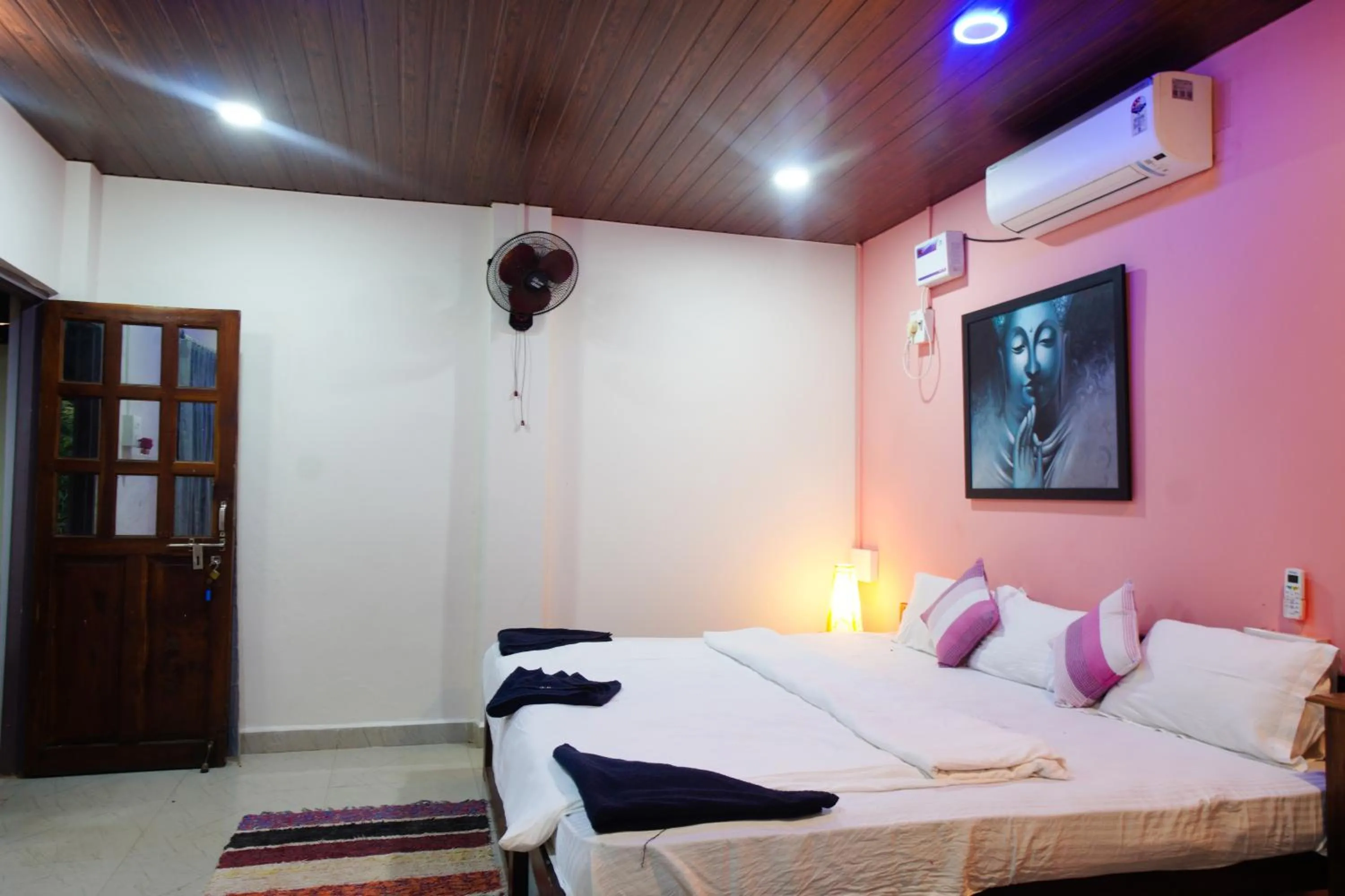 Shiva Cottages