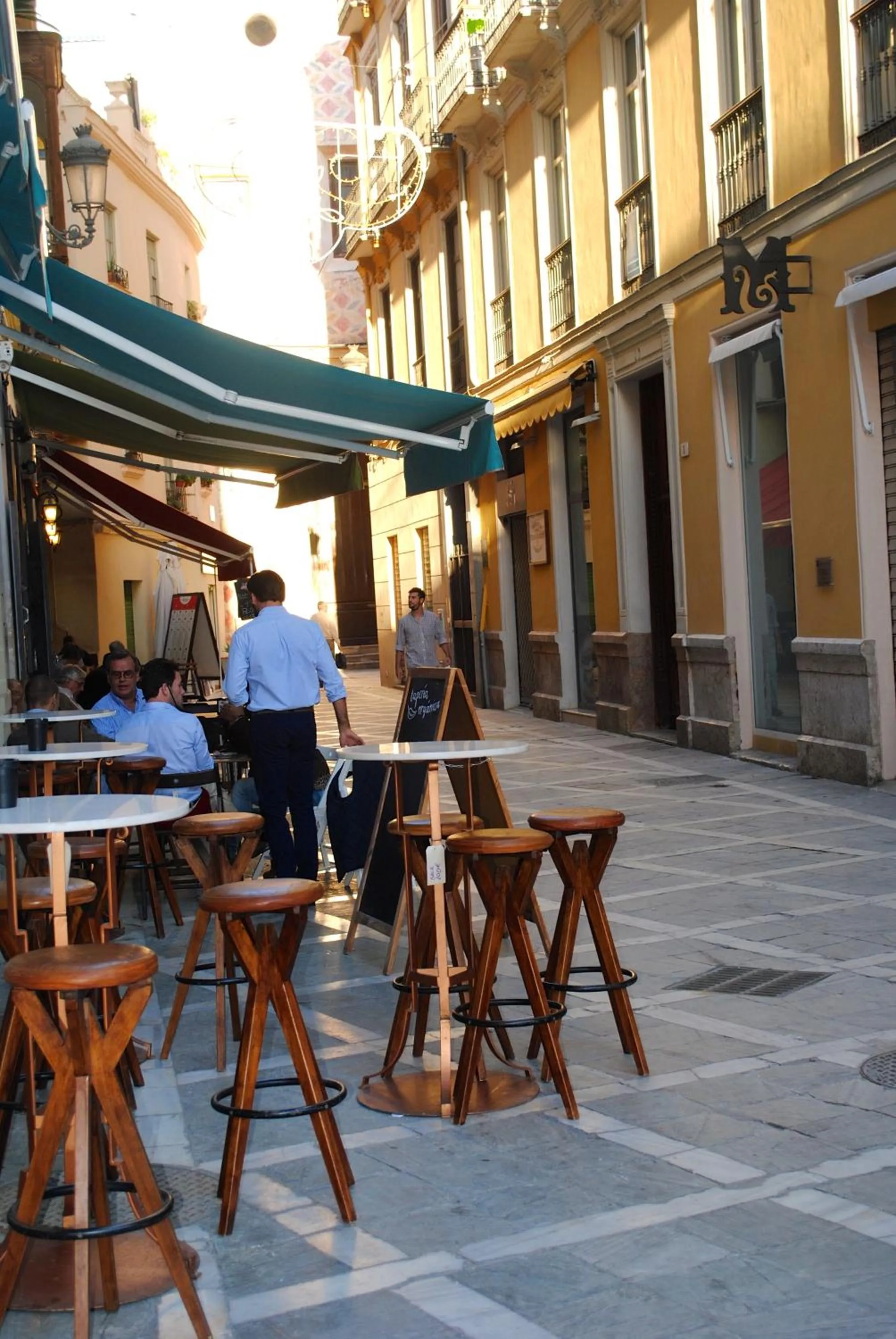 Restaurant/places to eat in Letmalaga Calderón