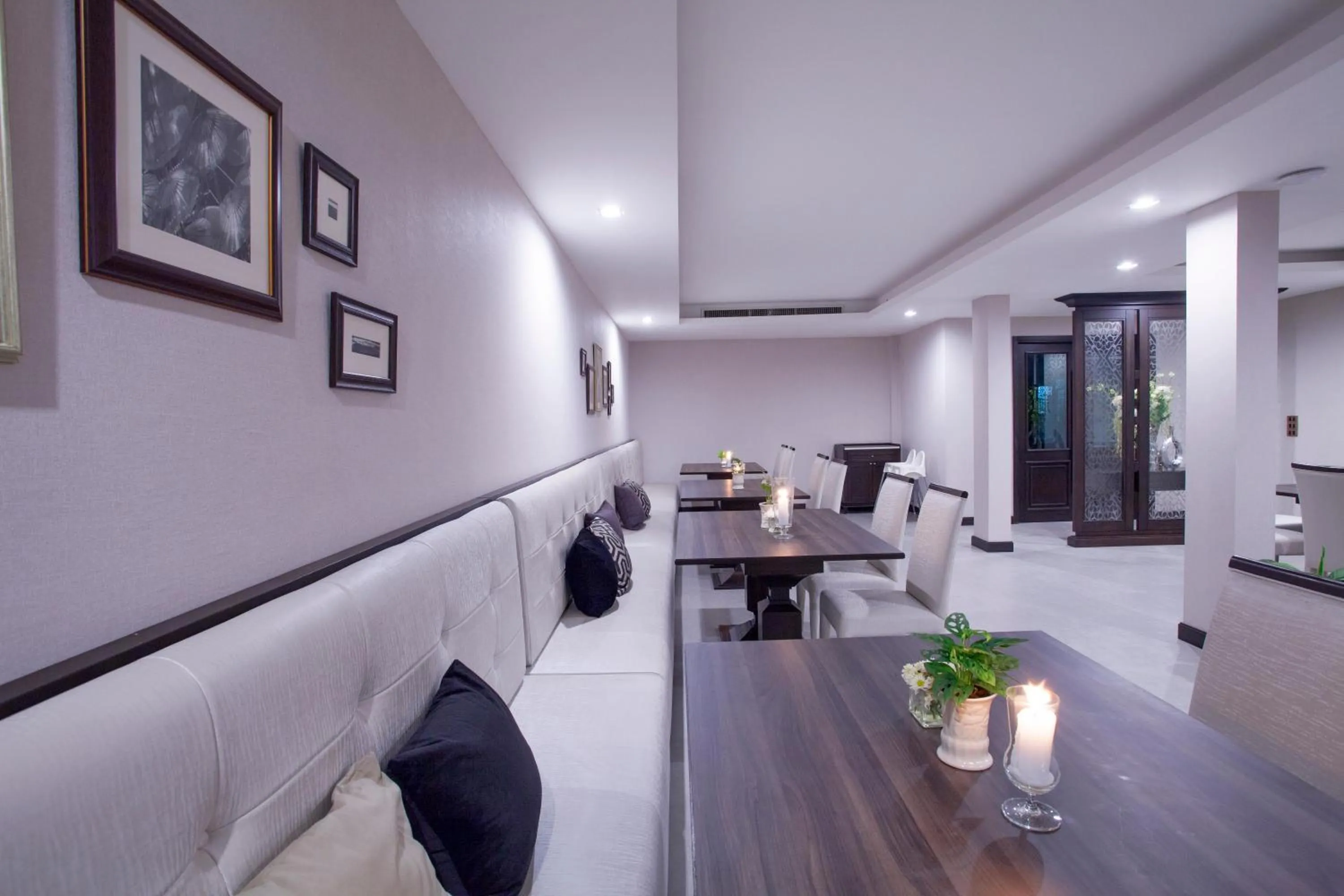 Restaurant/places to eat in The Chiang Mai Riverside