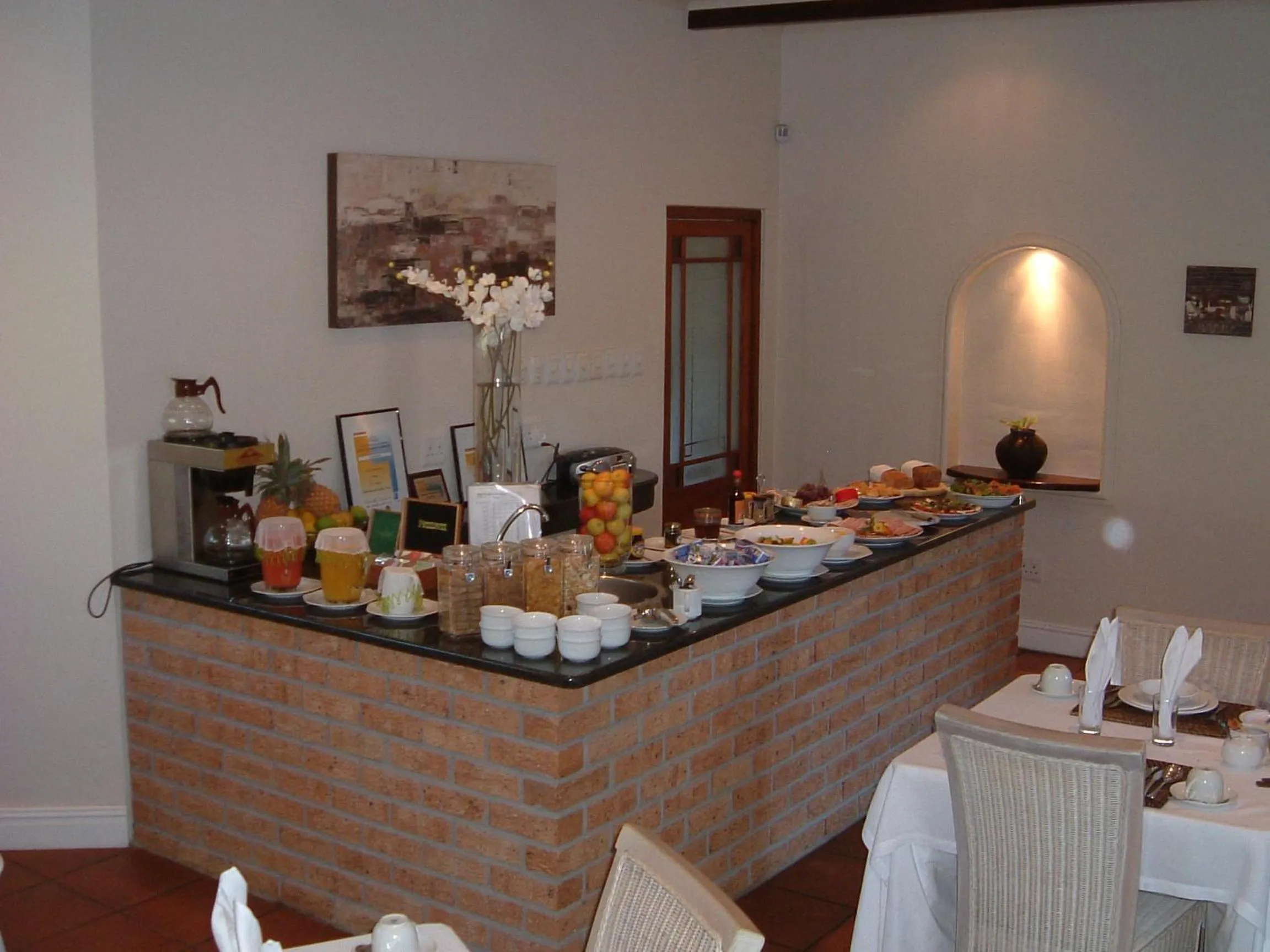 Buffet breakfast in Gable Manor by Neighbourgood