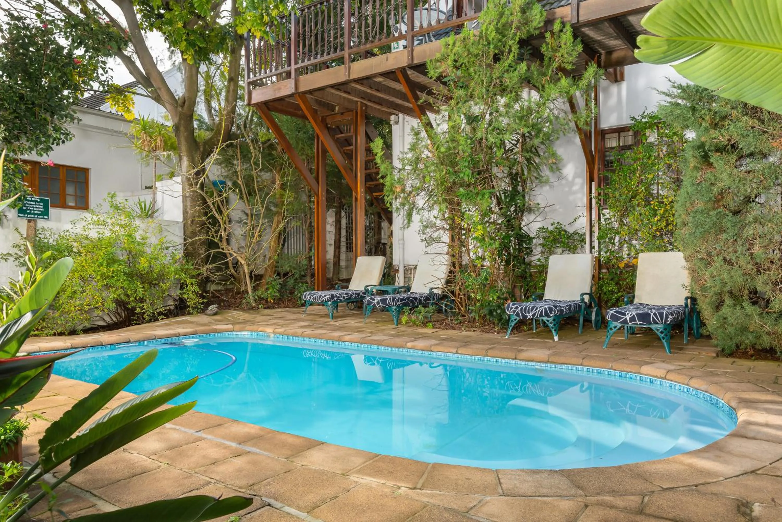 Pool view in Gable Manor by Neighbourgood