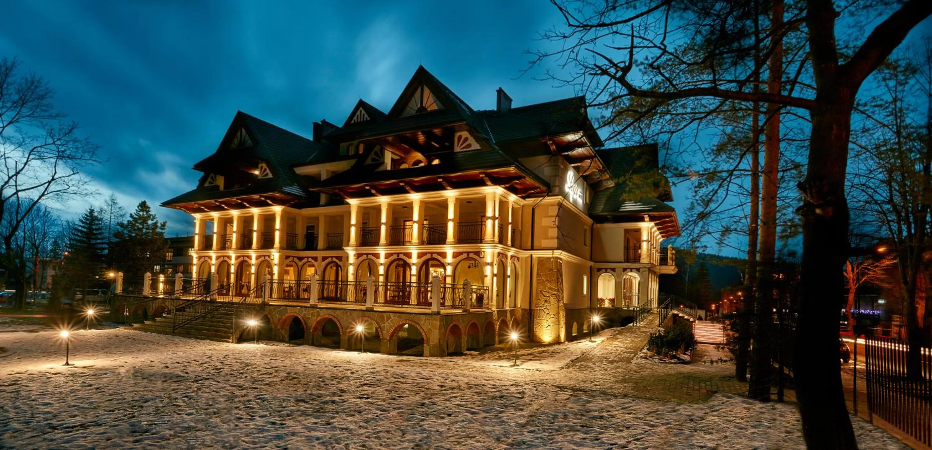 Facade/entrance in Hotel Logos