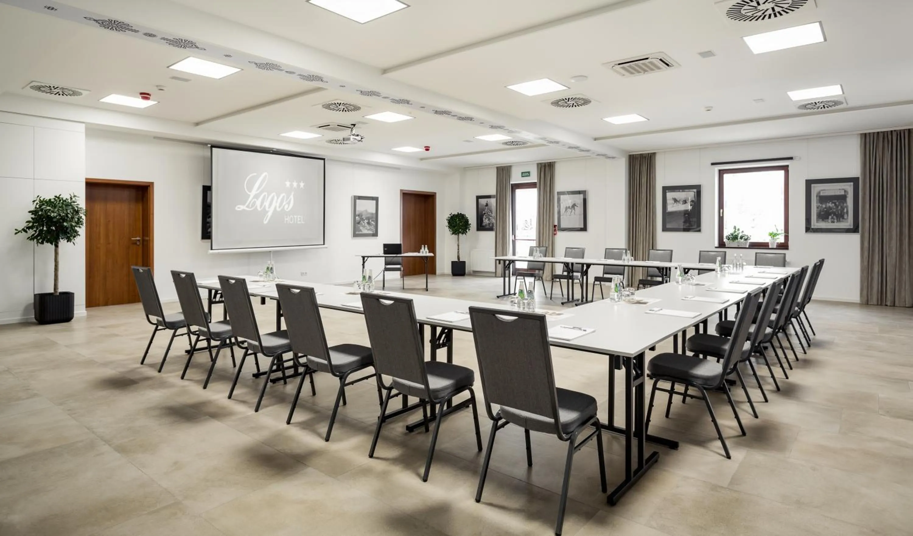 Meeting/conference room in Hotel Logos