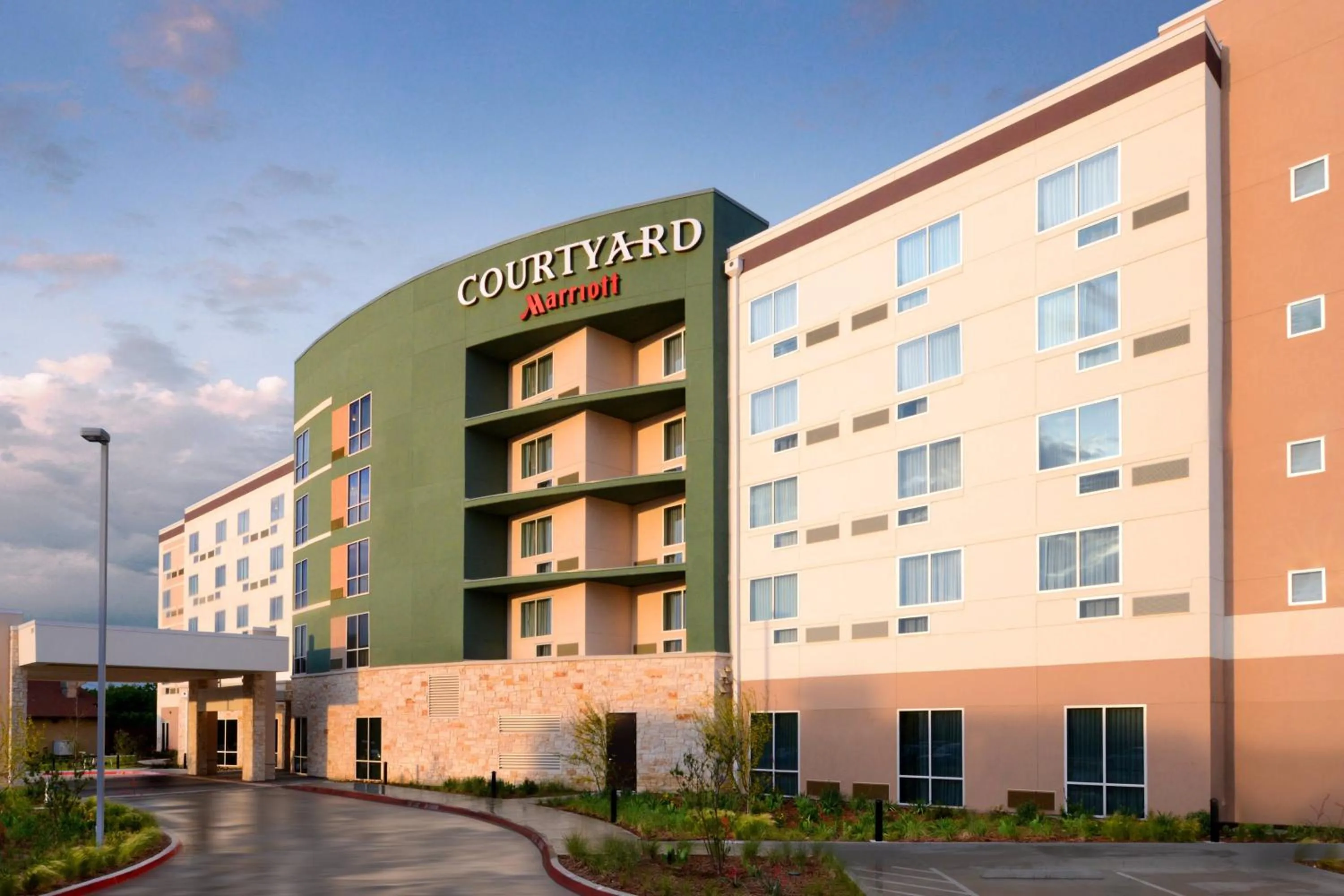 Property building in Courtyard by Marriott Dallas Plano/The Colony