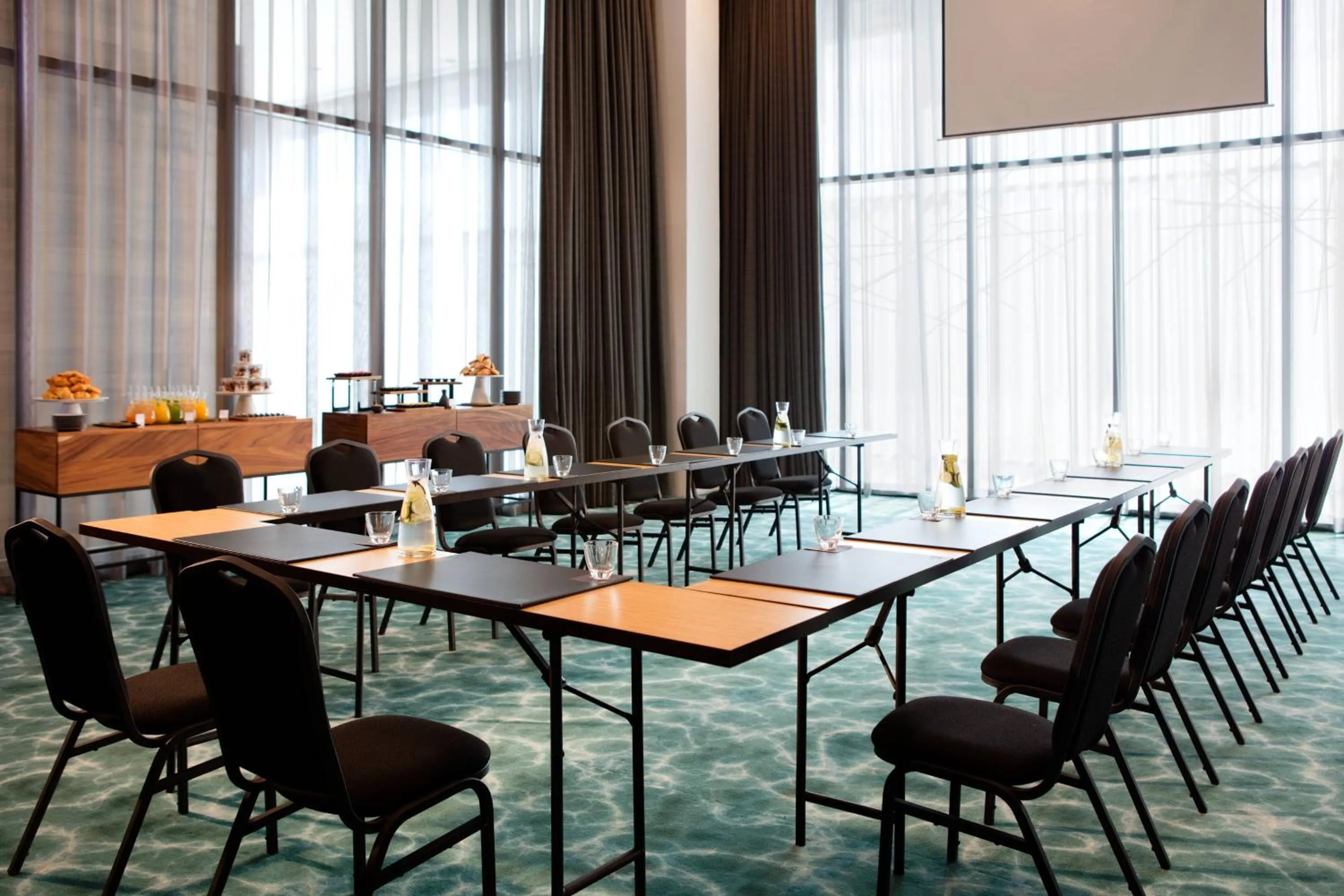 Meeting/conference room in AC Hotel Queretaro Antea