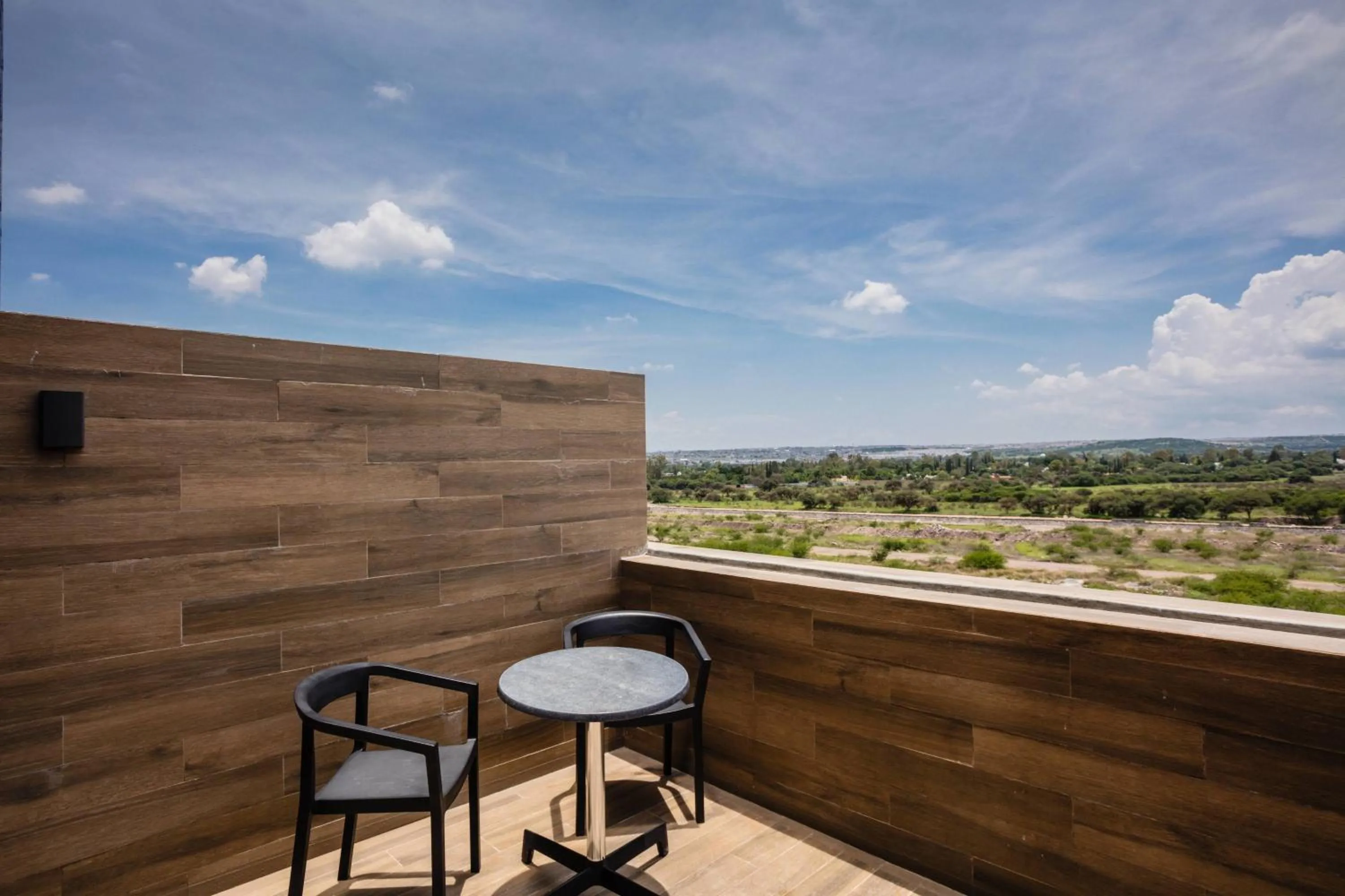 Photo of the whole room in AC Hotel Queretaro Antea