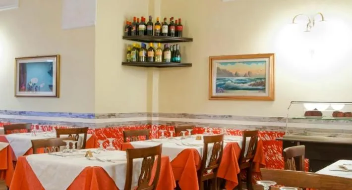 Restaurant/places to eat in Hotel Sicilia