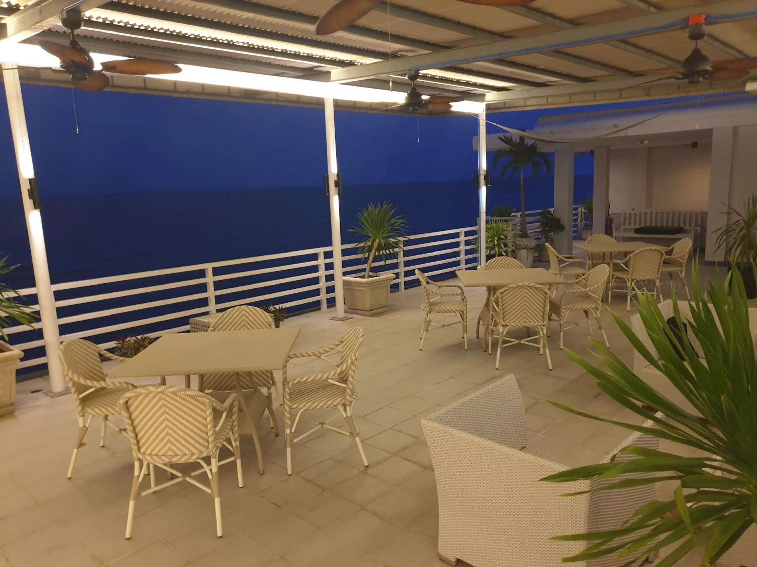 Down South 118 Beach Resort