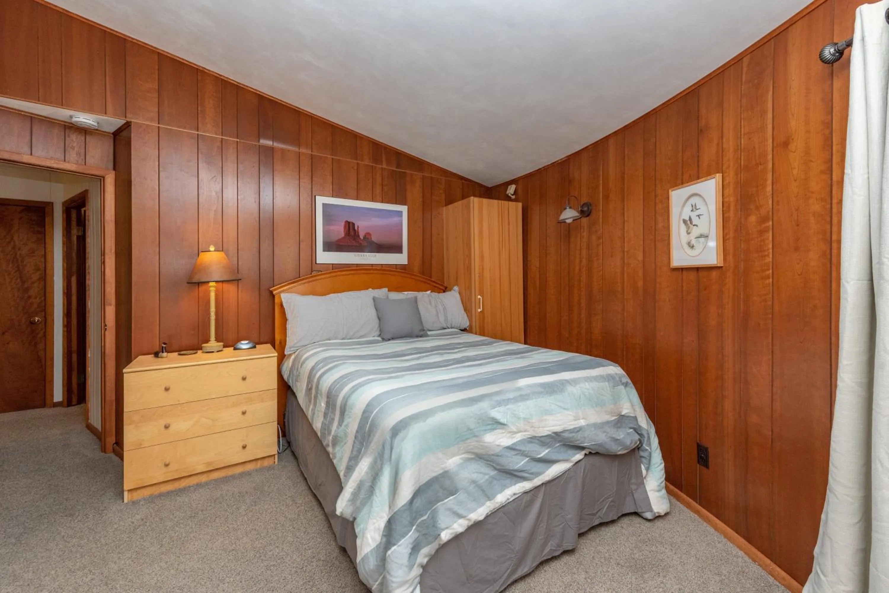 Bed in Finn McCools