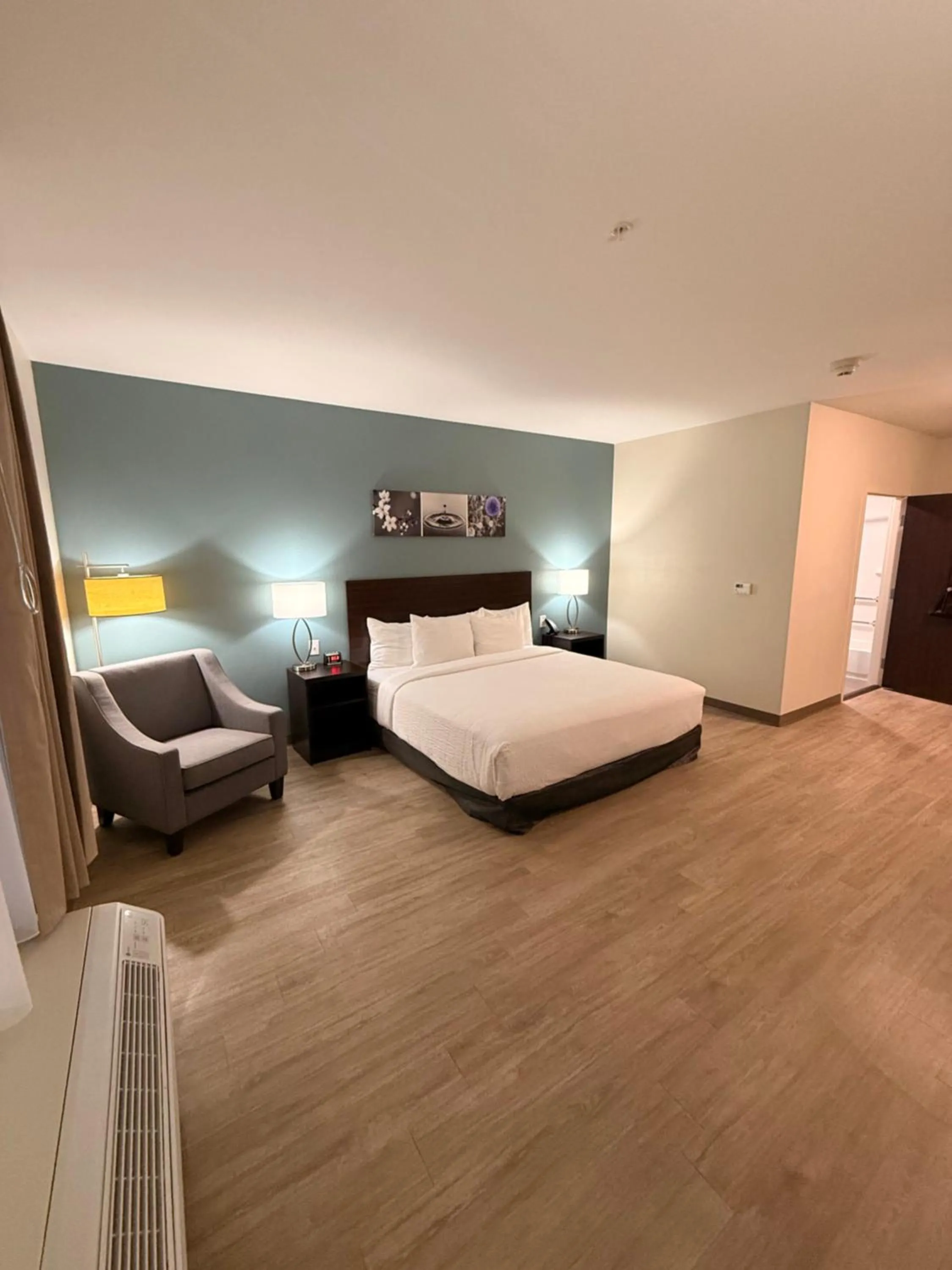 King Room - Disability Access/Non Smoking  in Sleep Inn - Oklahoma City Airport