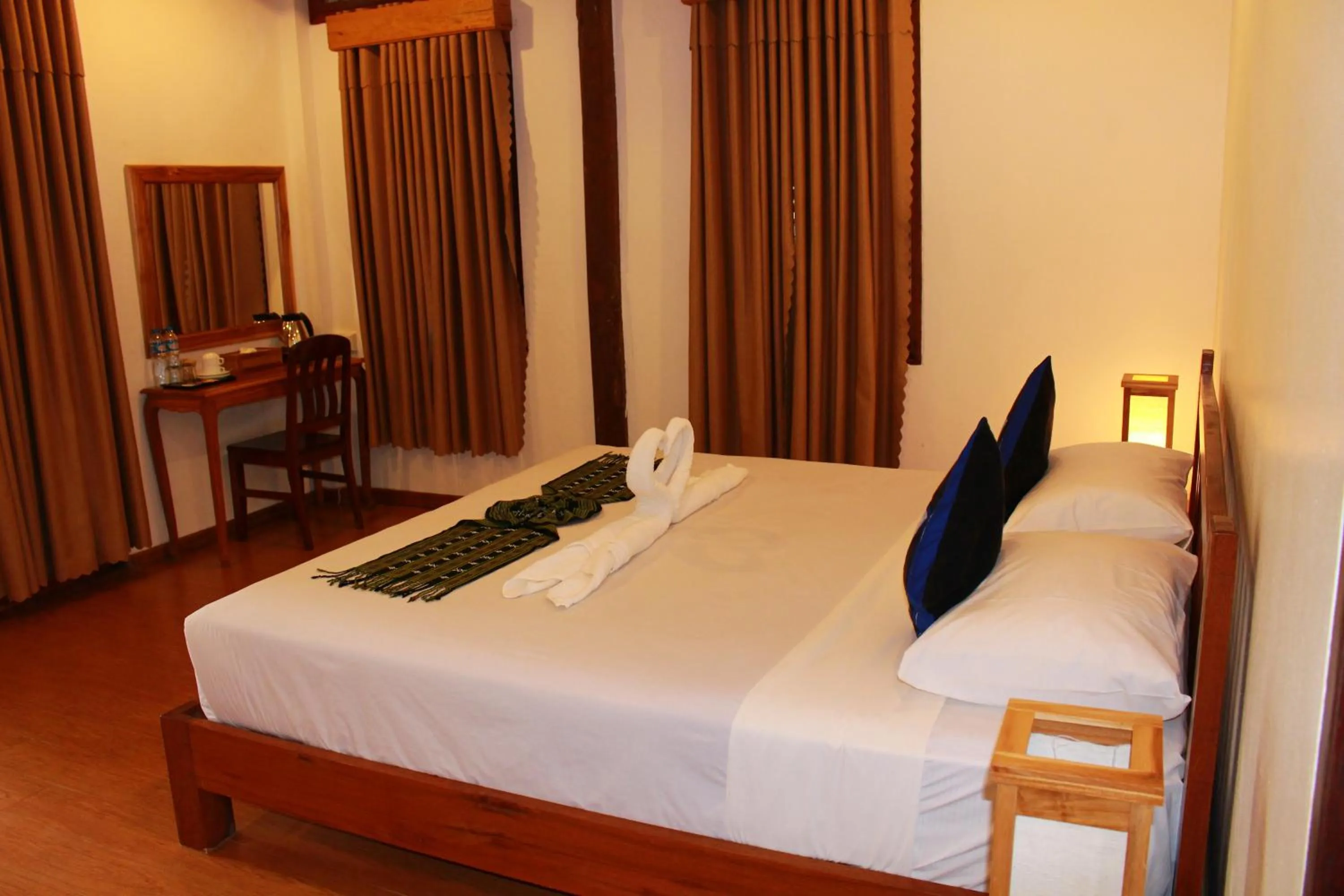 Photo of the whole room, Bed in Tadlo Lodge