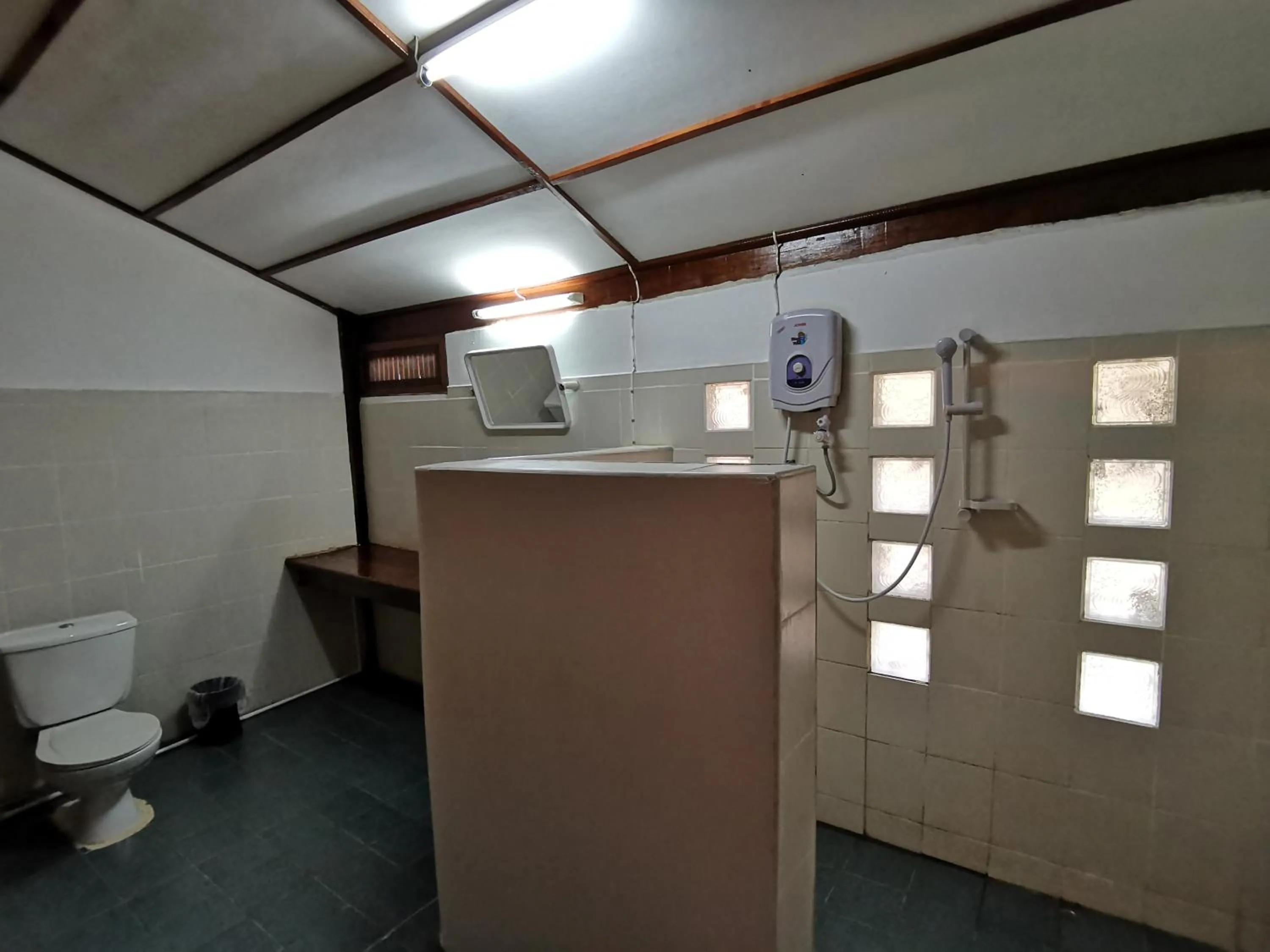 Bathroom in Tadlo Lodge
