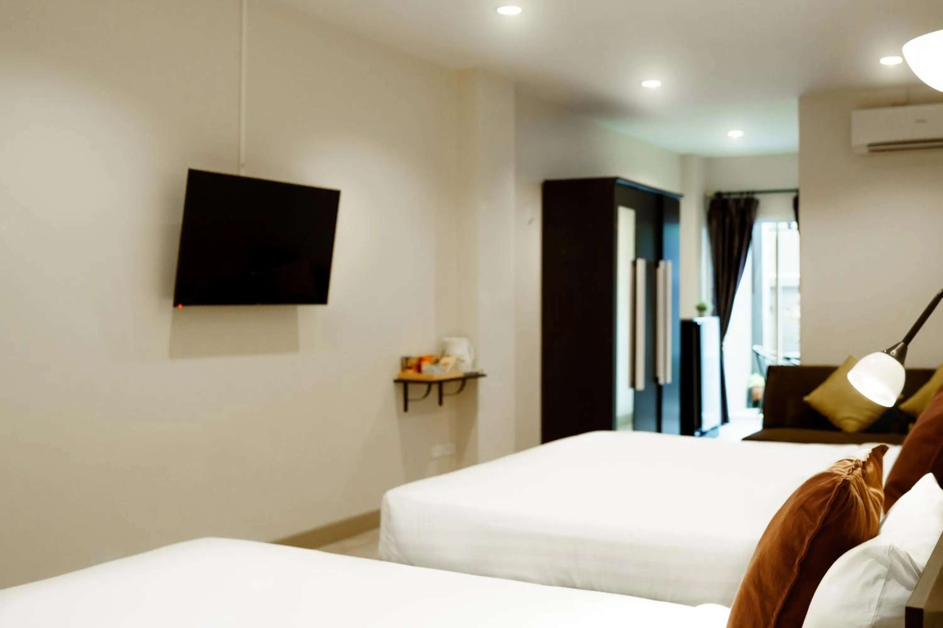 Bed in Me Dream Residence