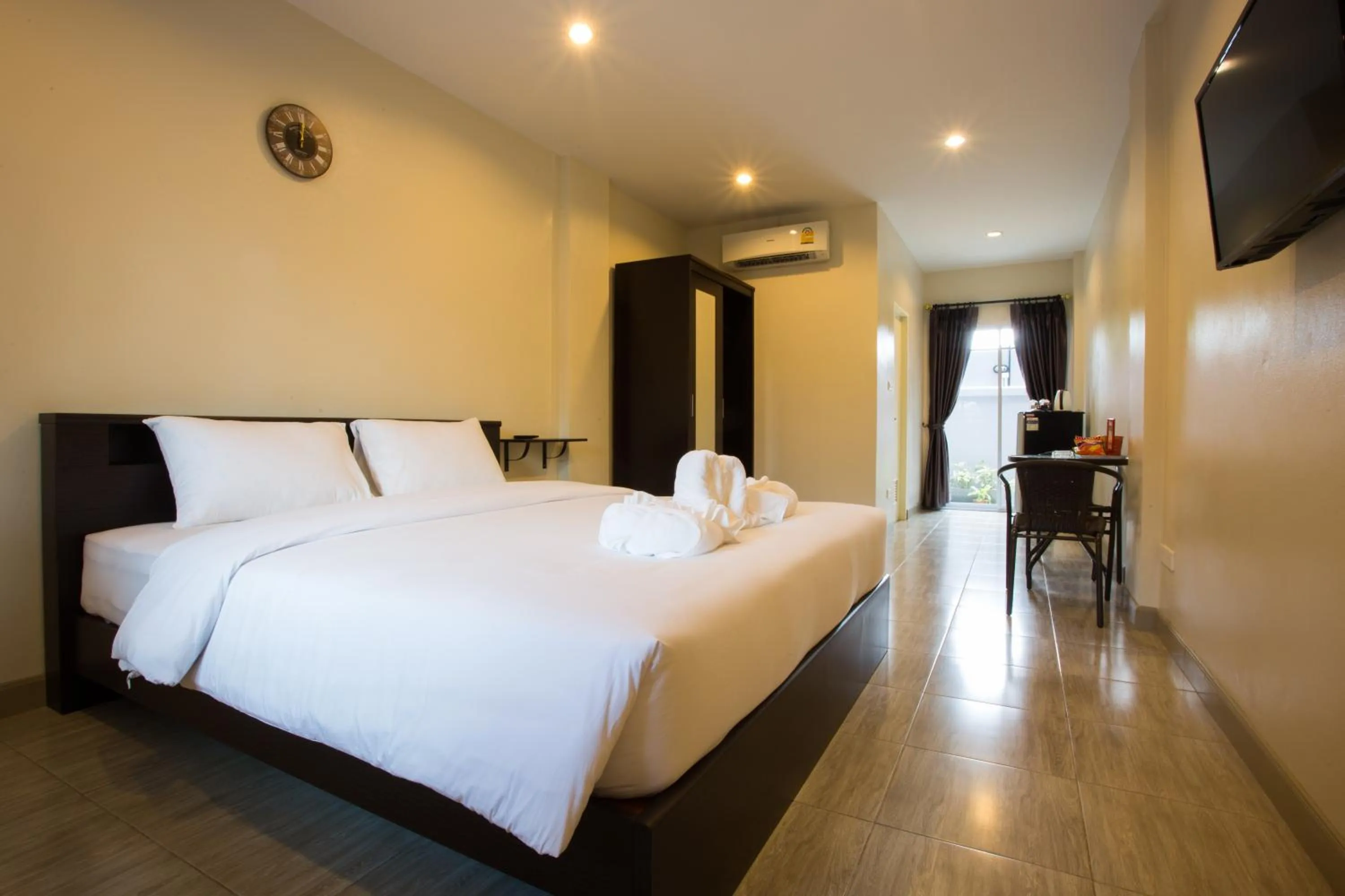 Photo of the whole room, Bed in Me Dream Residence